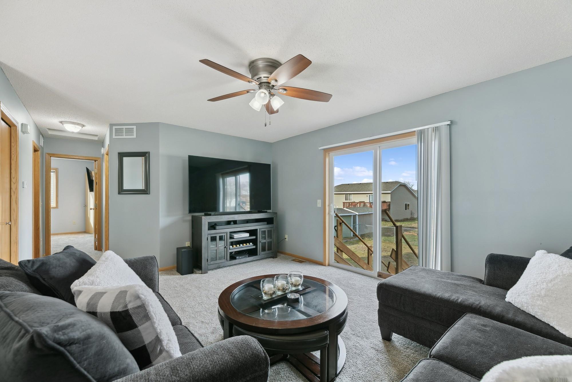 1624 Forest Glen Circle