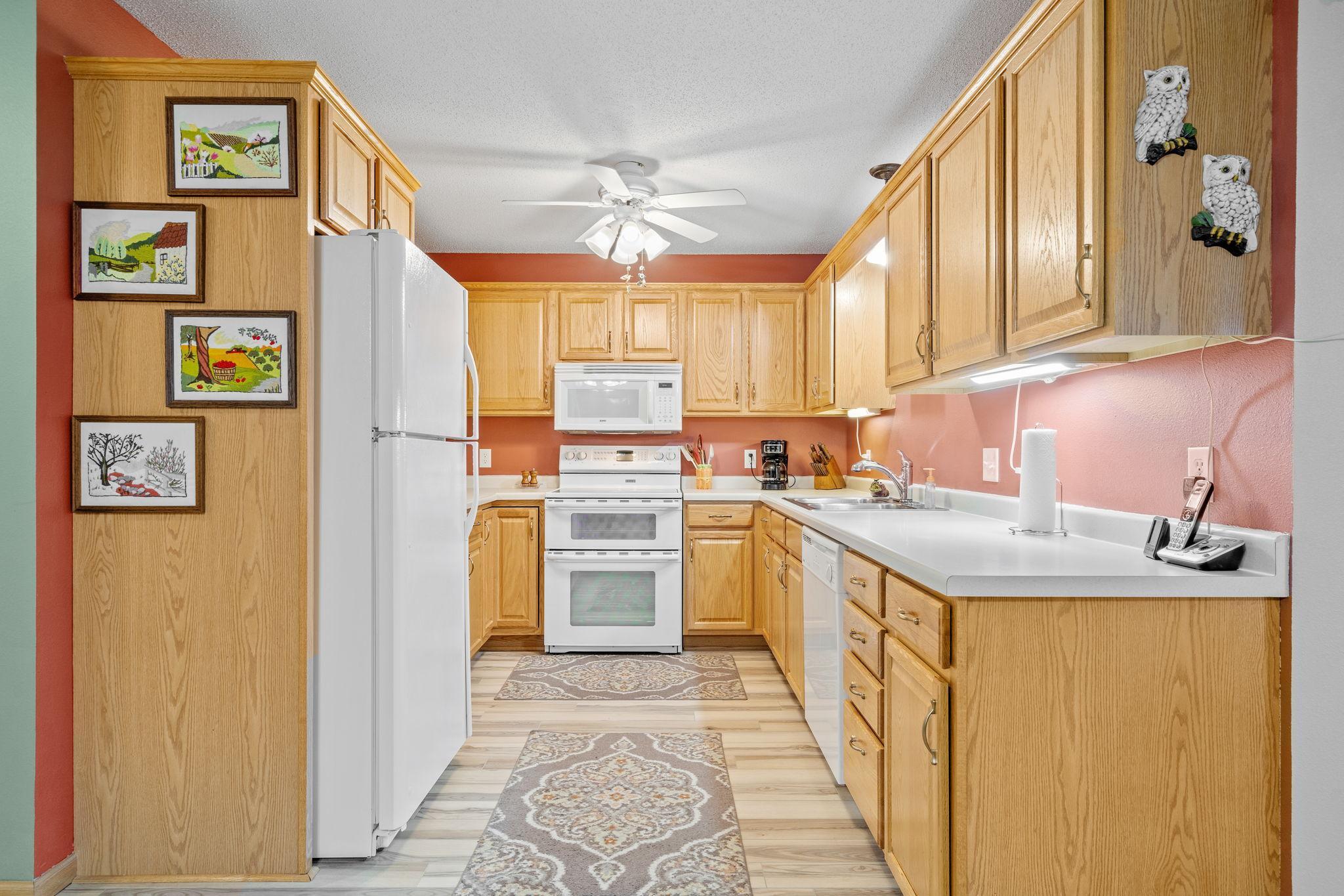 15550 Linnet Street NW Unit: 304