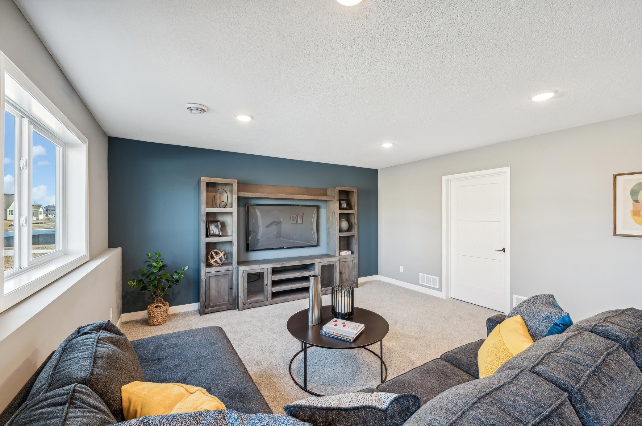 1486 Oak Ridge Street