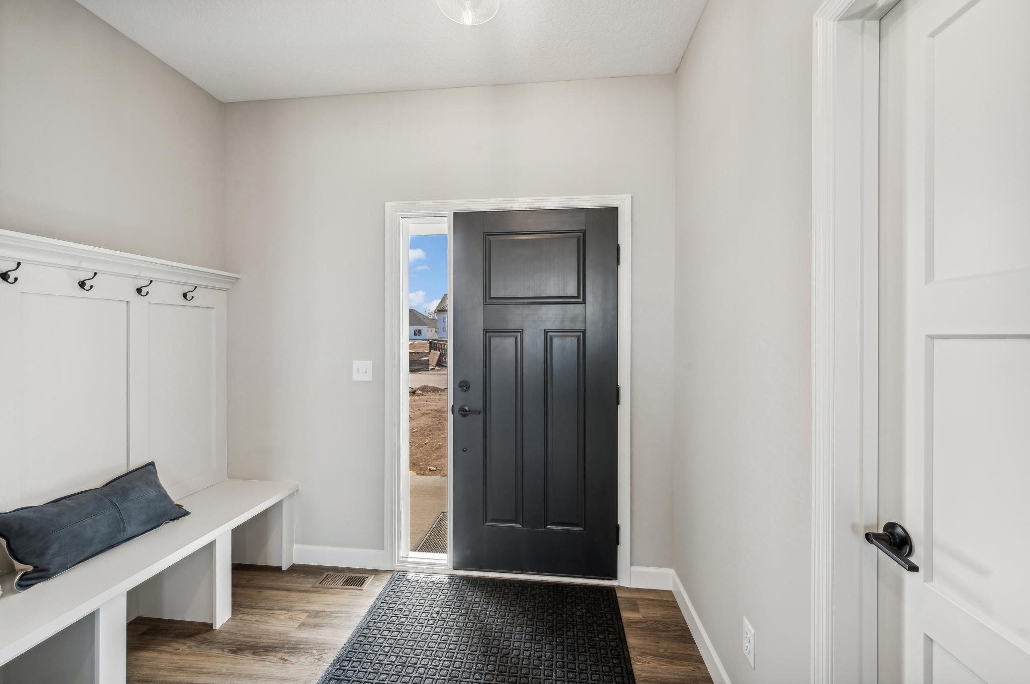 1486 Oak Ridge Street