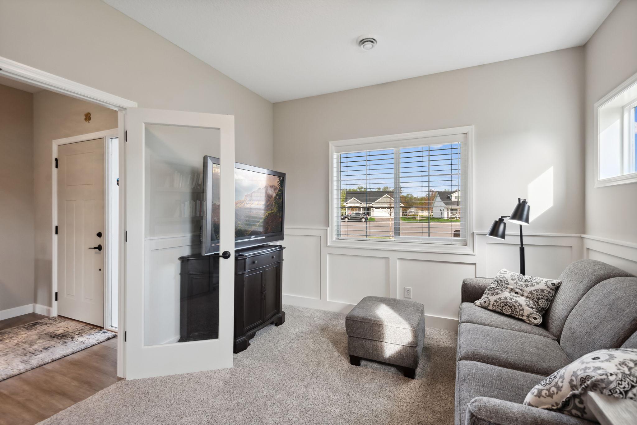 325 Riverview Circle