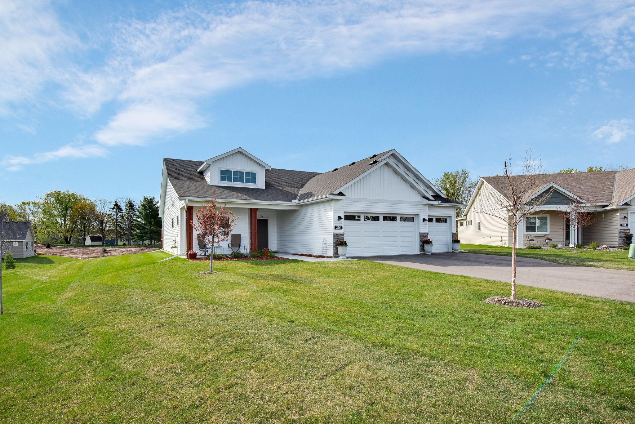 325 Riverview Circle