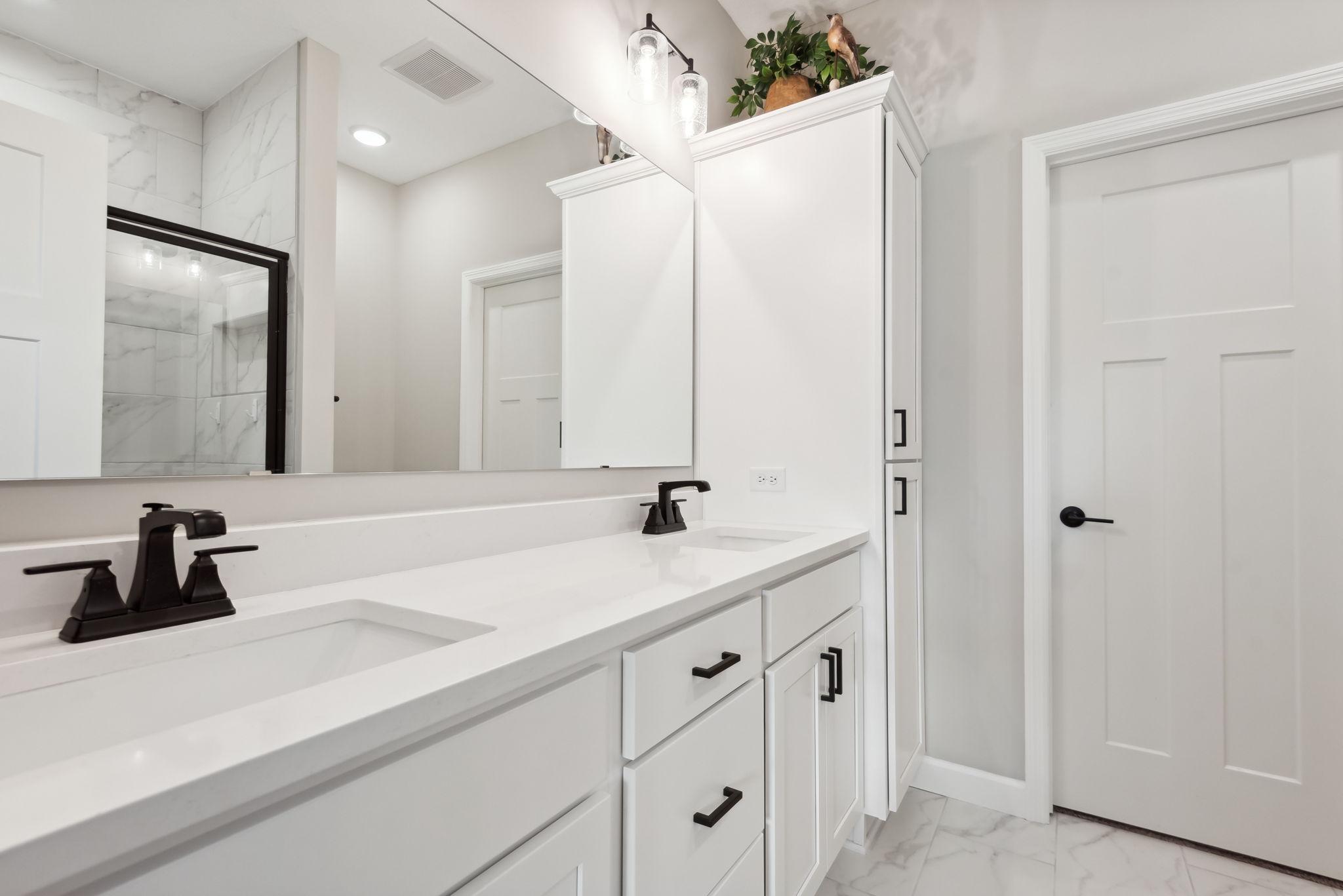 325 Riverview Circle