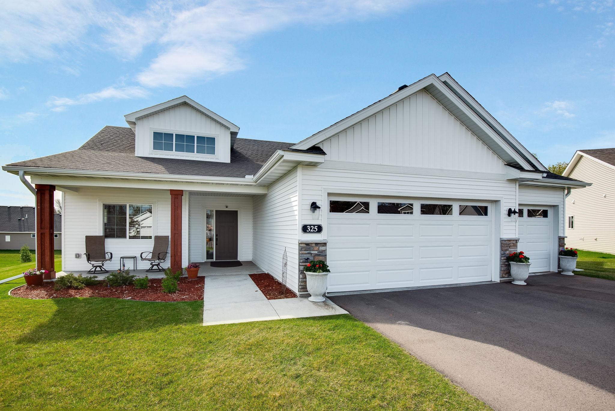 325 Riverview Circle