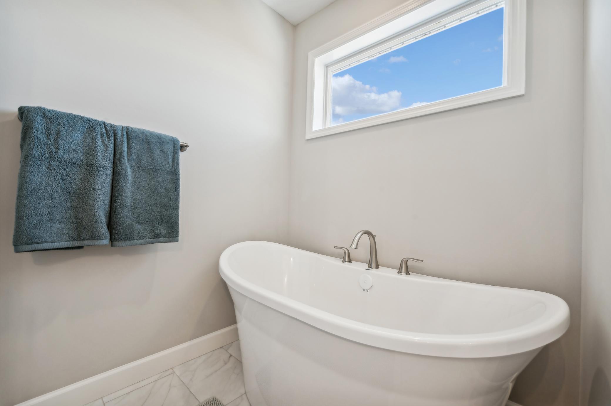 1412 Oak Ridge Street