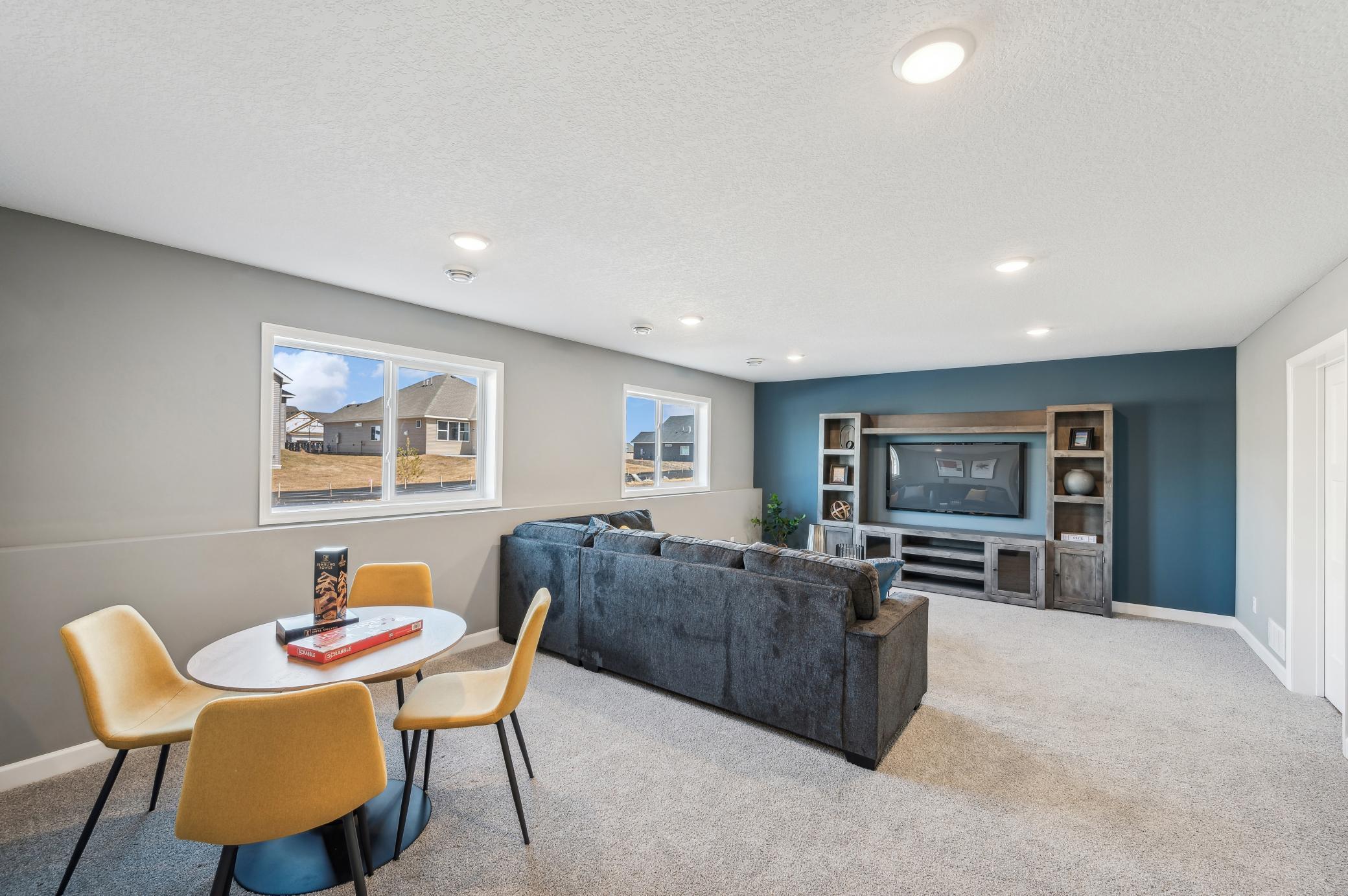 1412 Oak Ridge Street