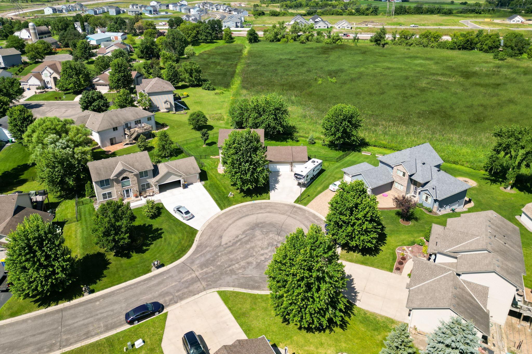 3251 Kahlen Avenue NE