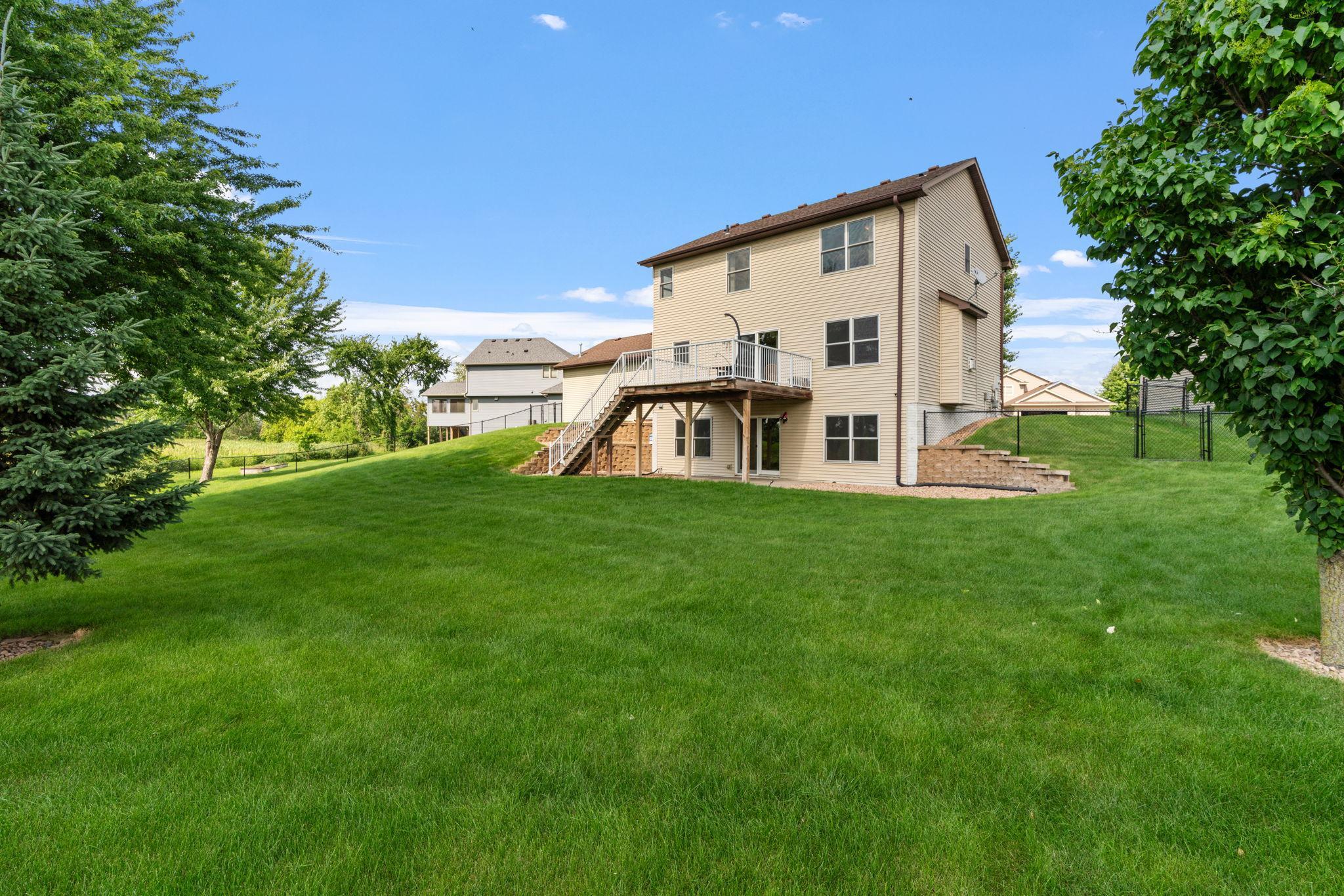 3251 Kahlen Avenue NE