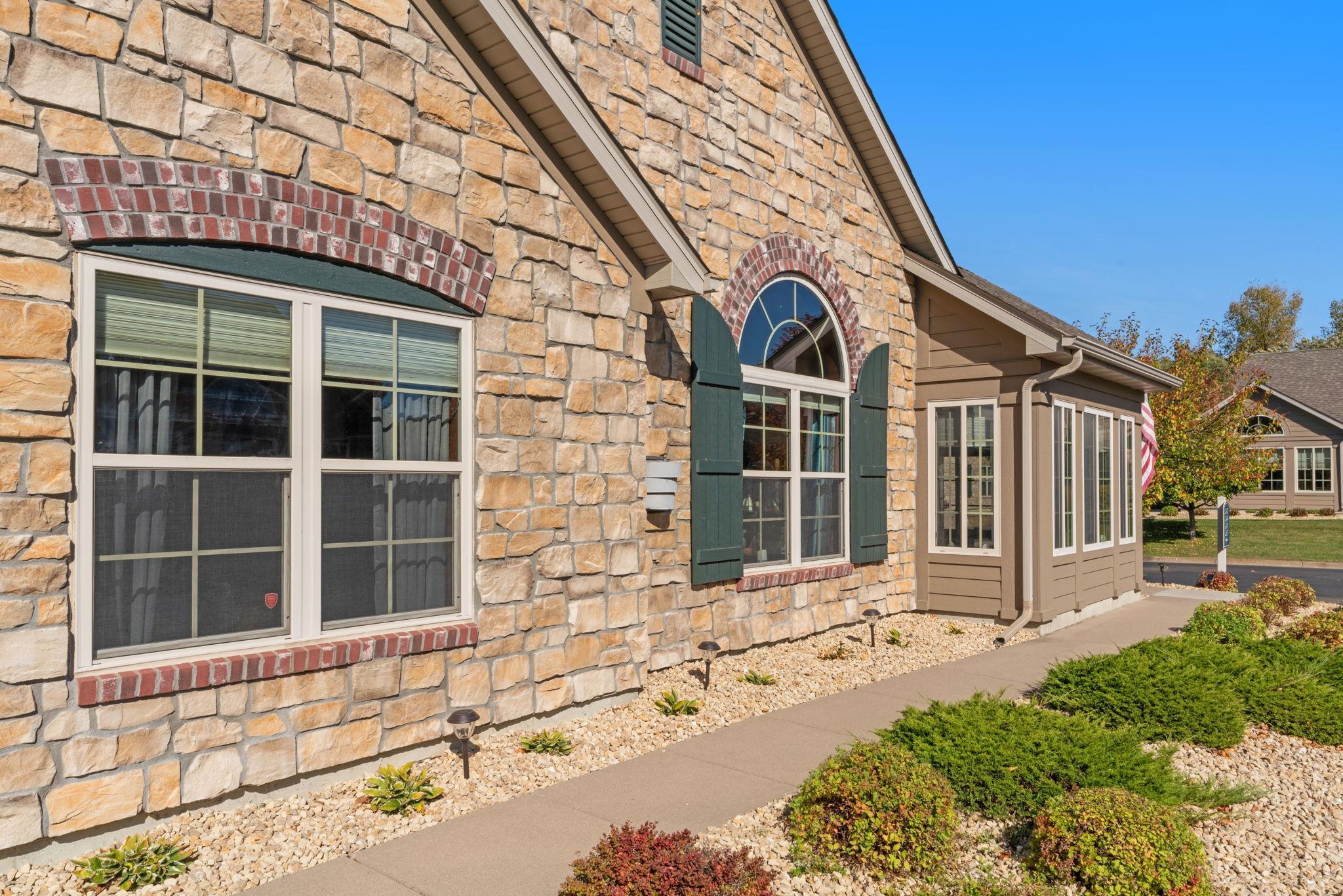 24053 Rivers Edge Road