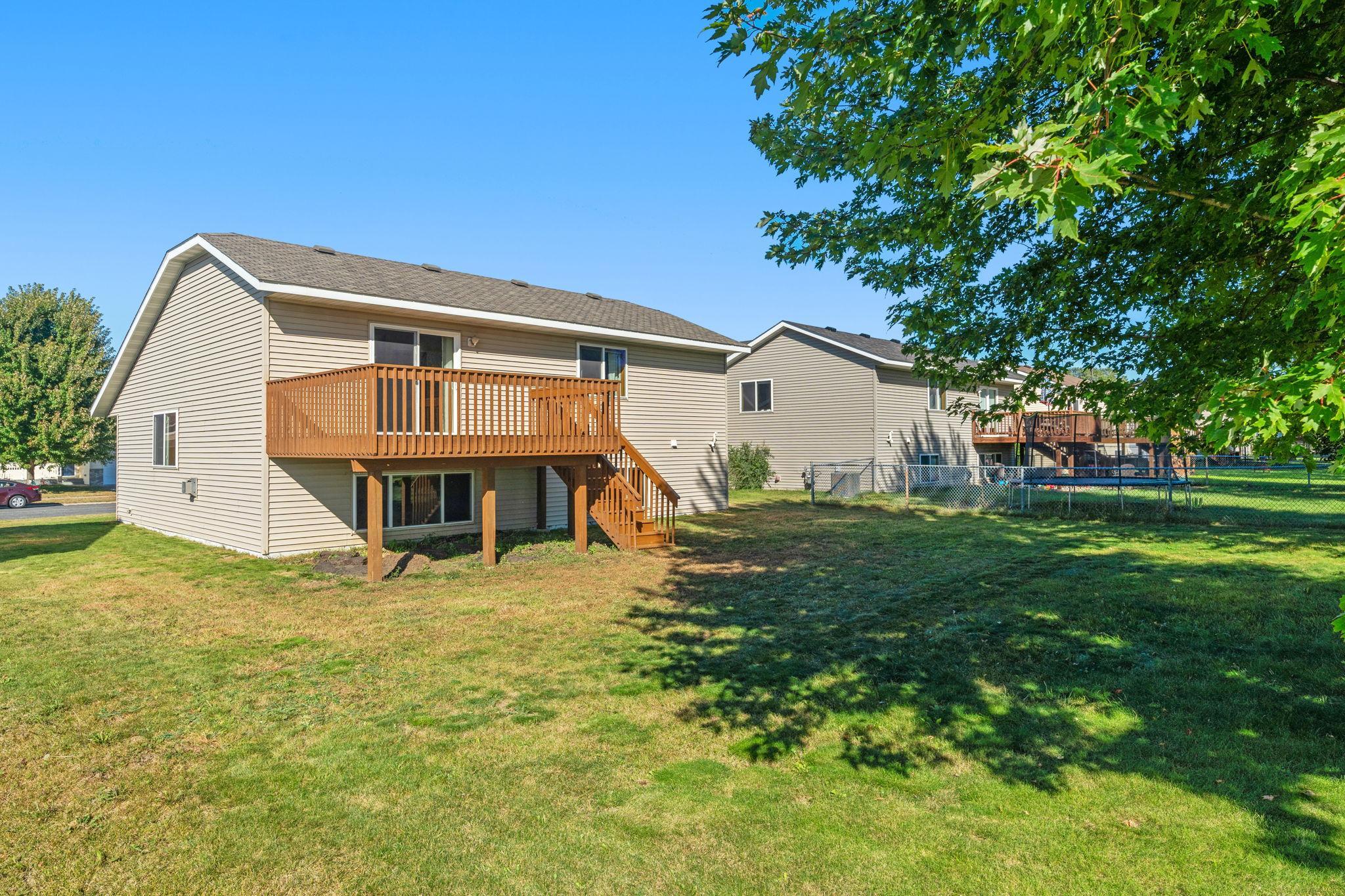 1611 Forest Glen Circle