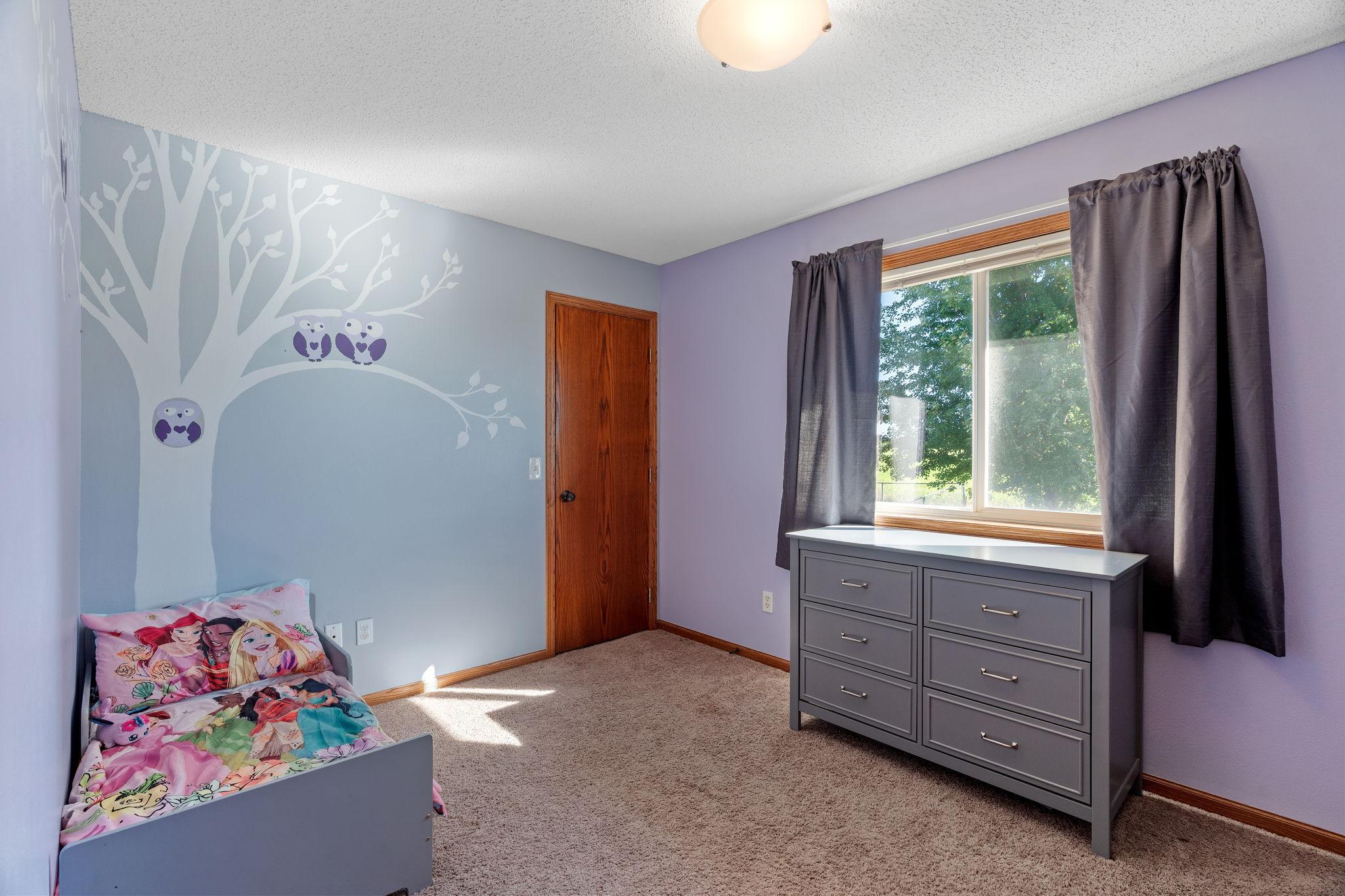 1611 Forest Glen Circle