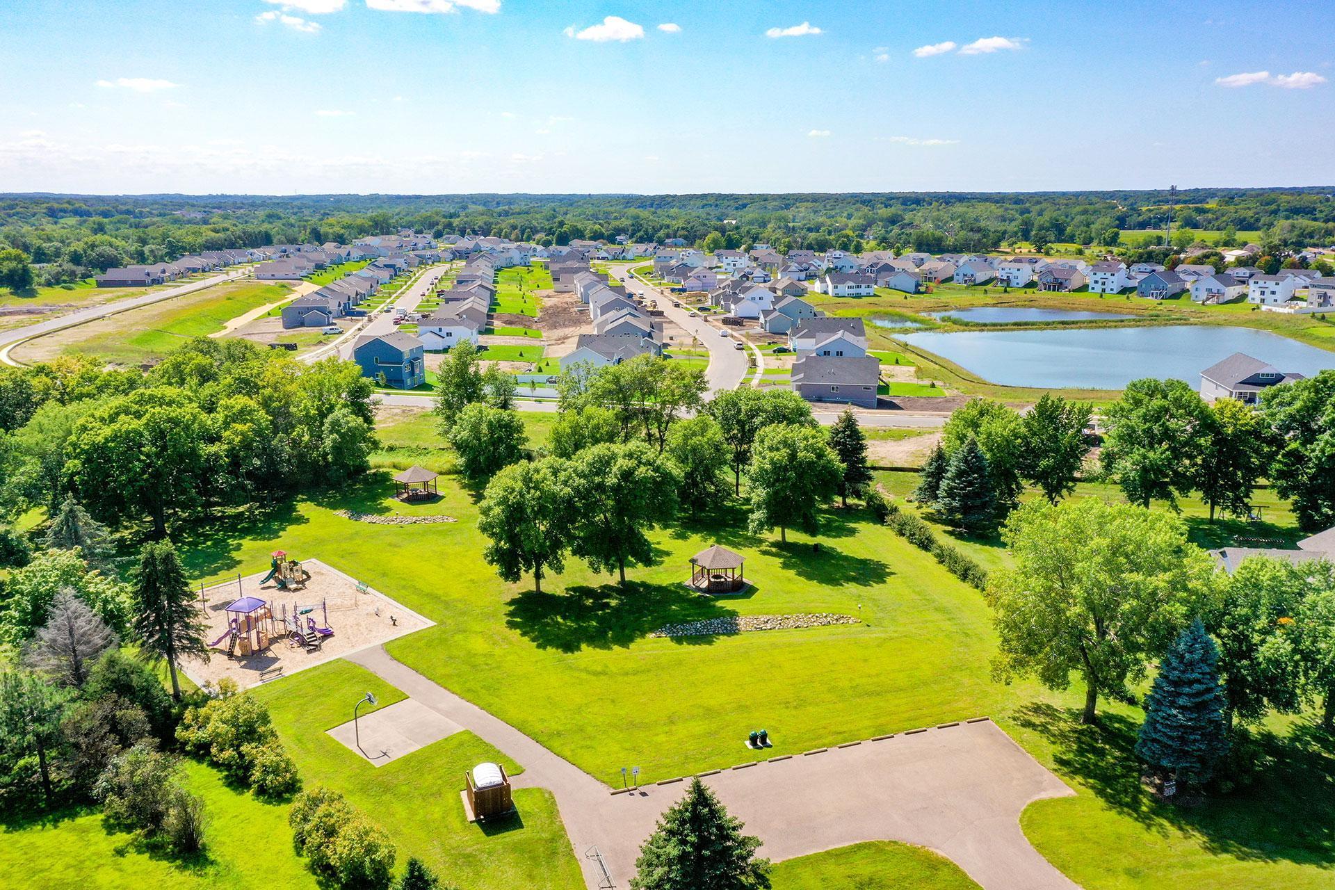 1761 Oak Ridge Street