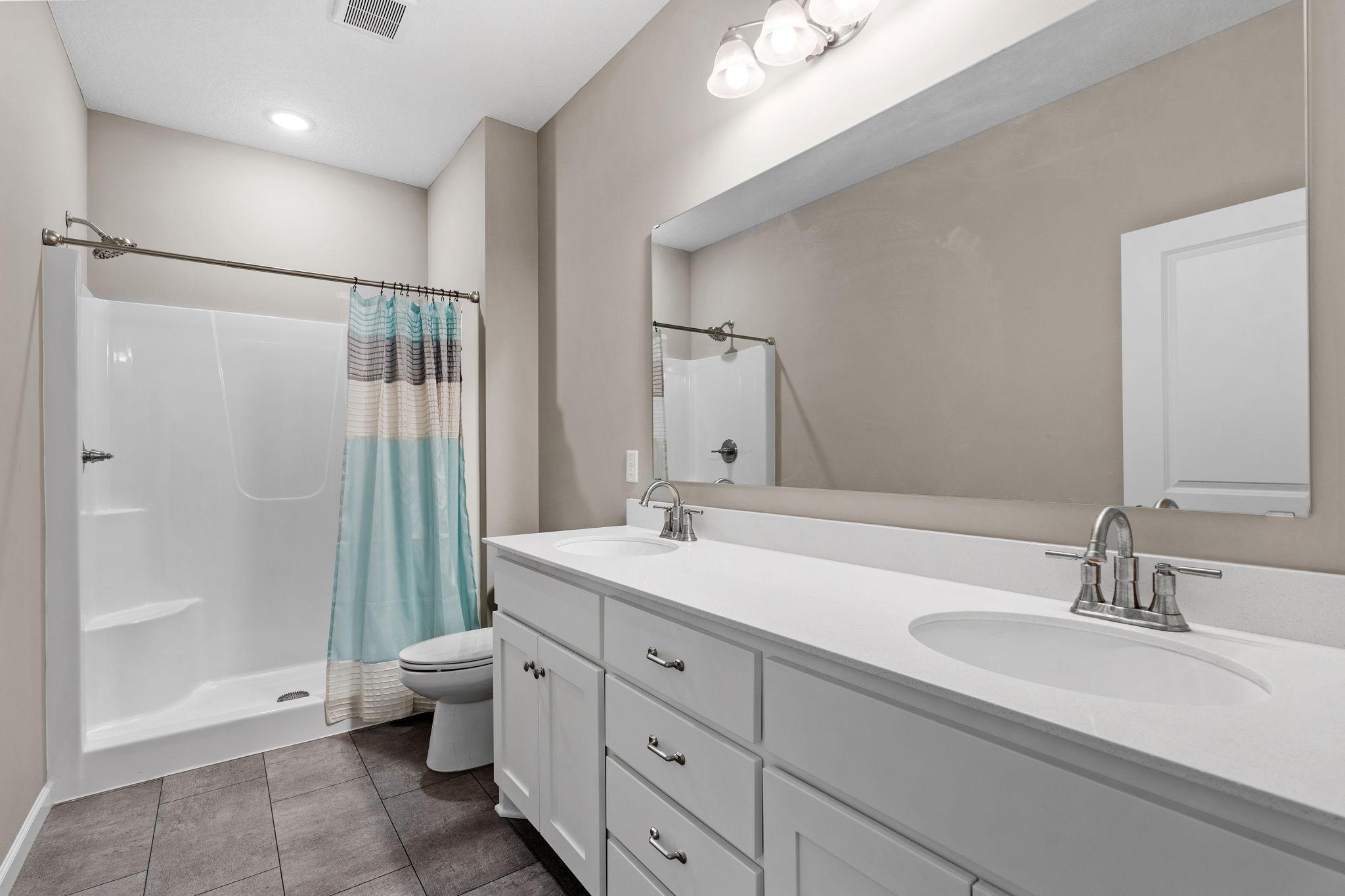 17060 61st Street NE