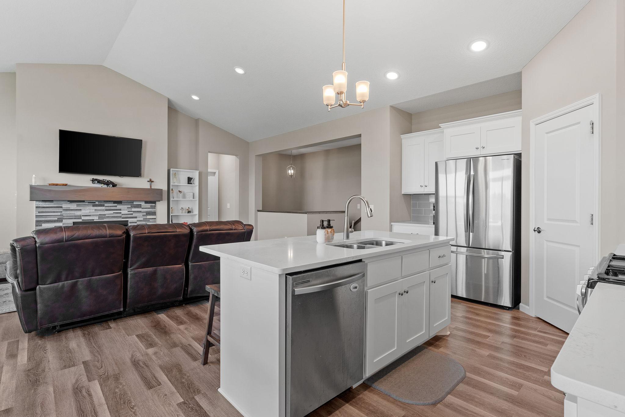 17060 61st Street NE