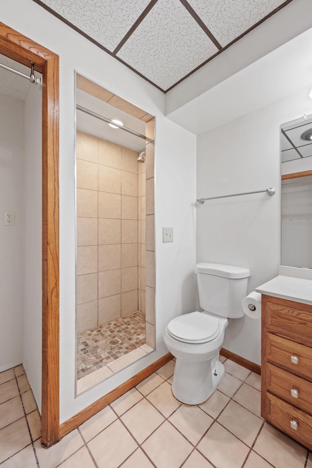 12083 Robin Road