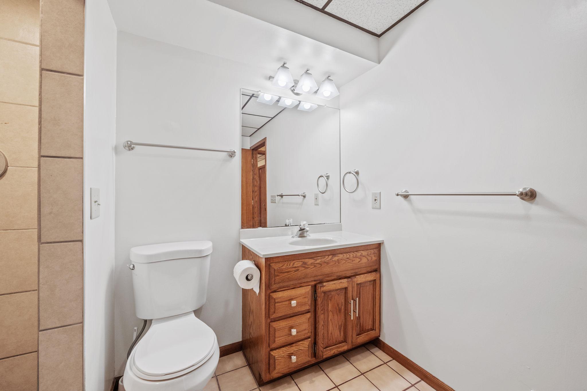 12083 Robin Road