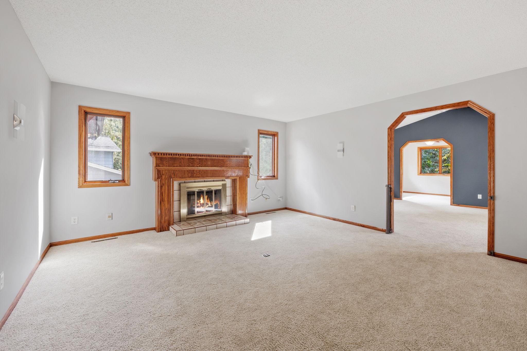 12083 Robin Road