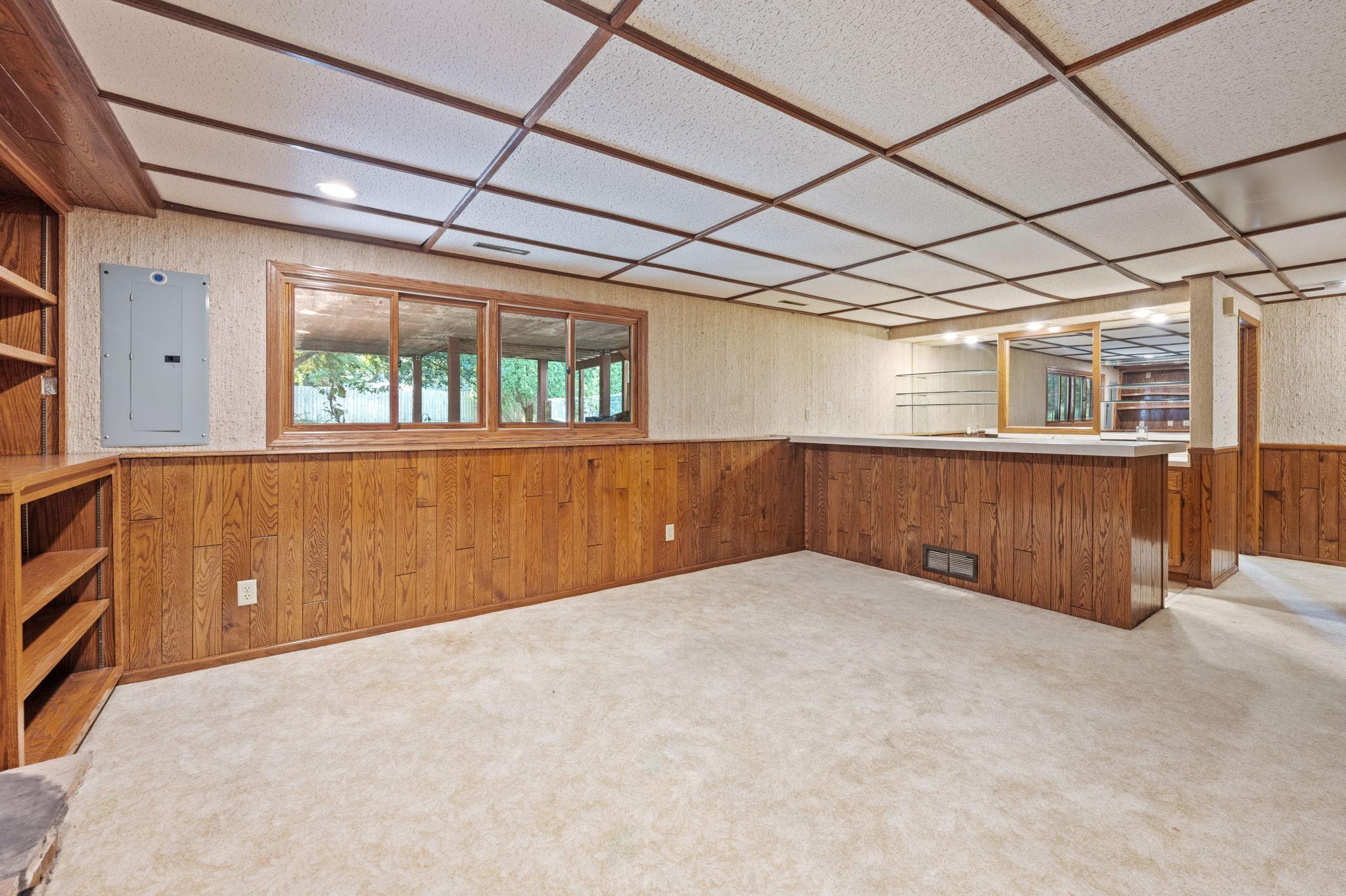 12083 Robin Road