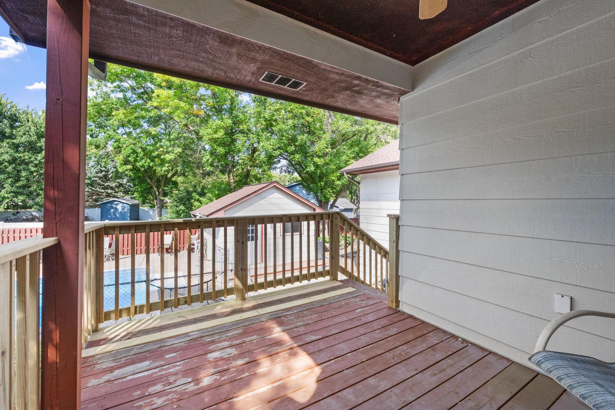 12083 Robin Road