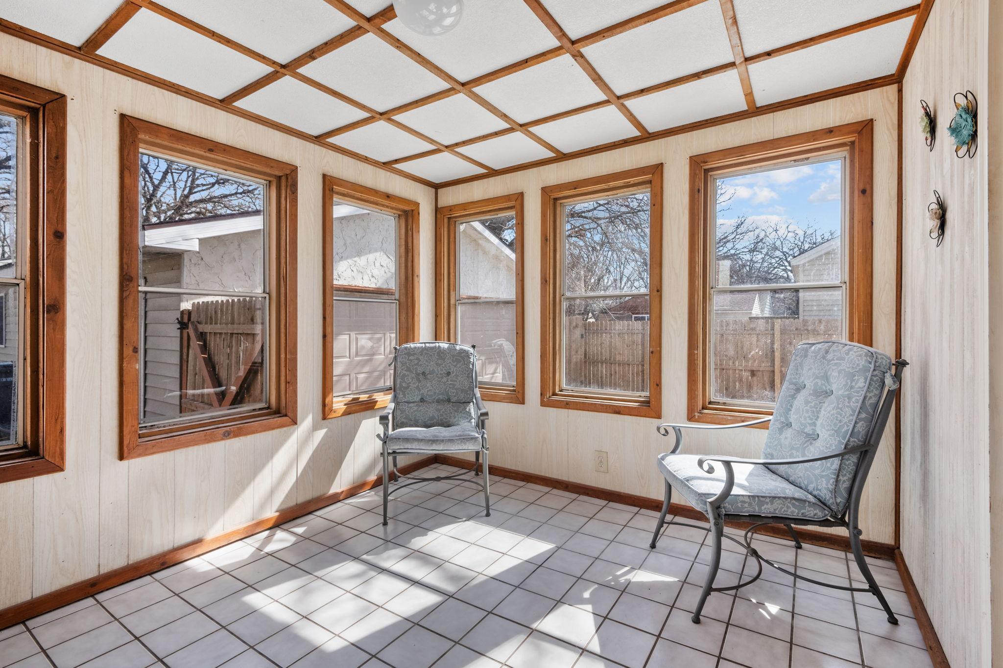 8667 Van Buren Street NE