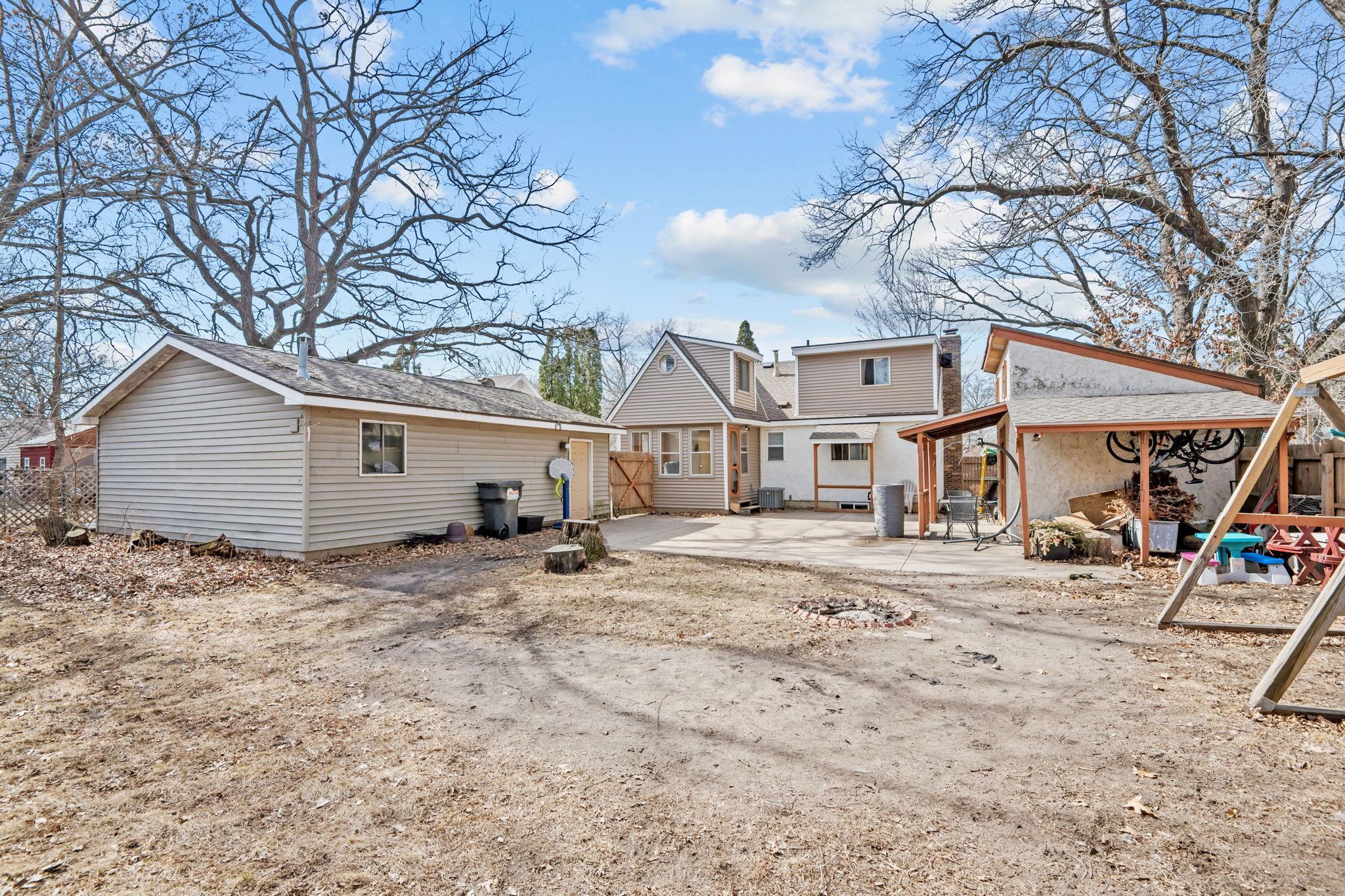 8667 Van Buren Street NE