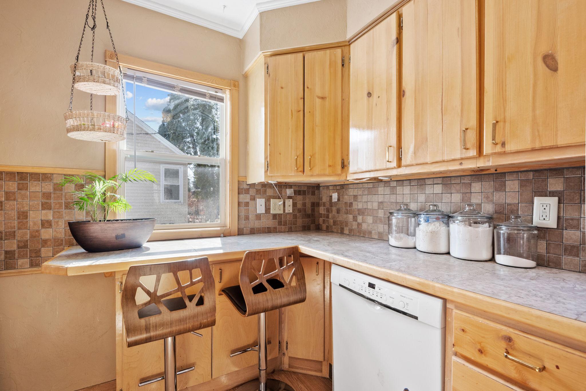 8667 Van Buren Street NE