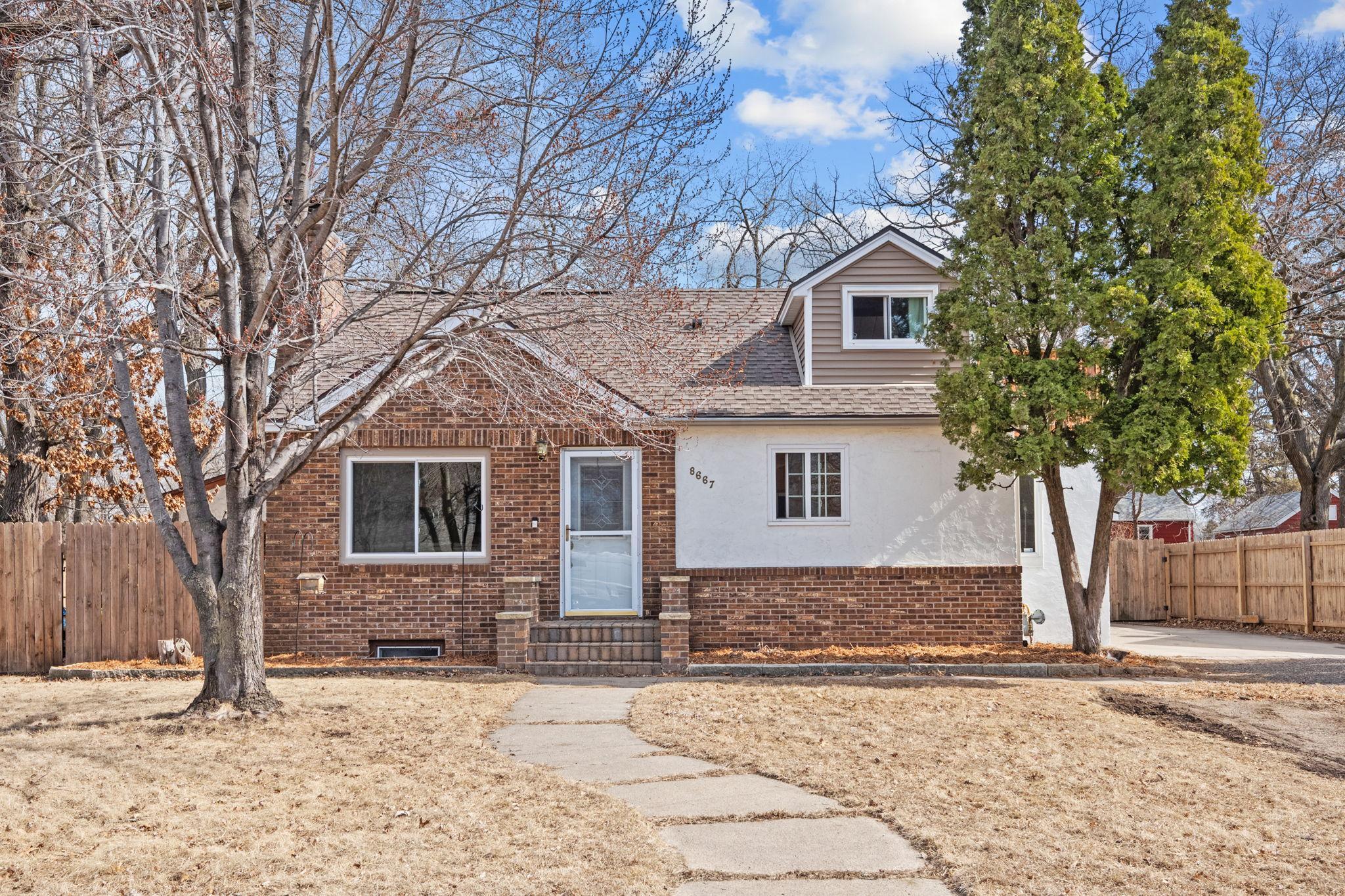 8667 Van Buren Street NE