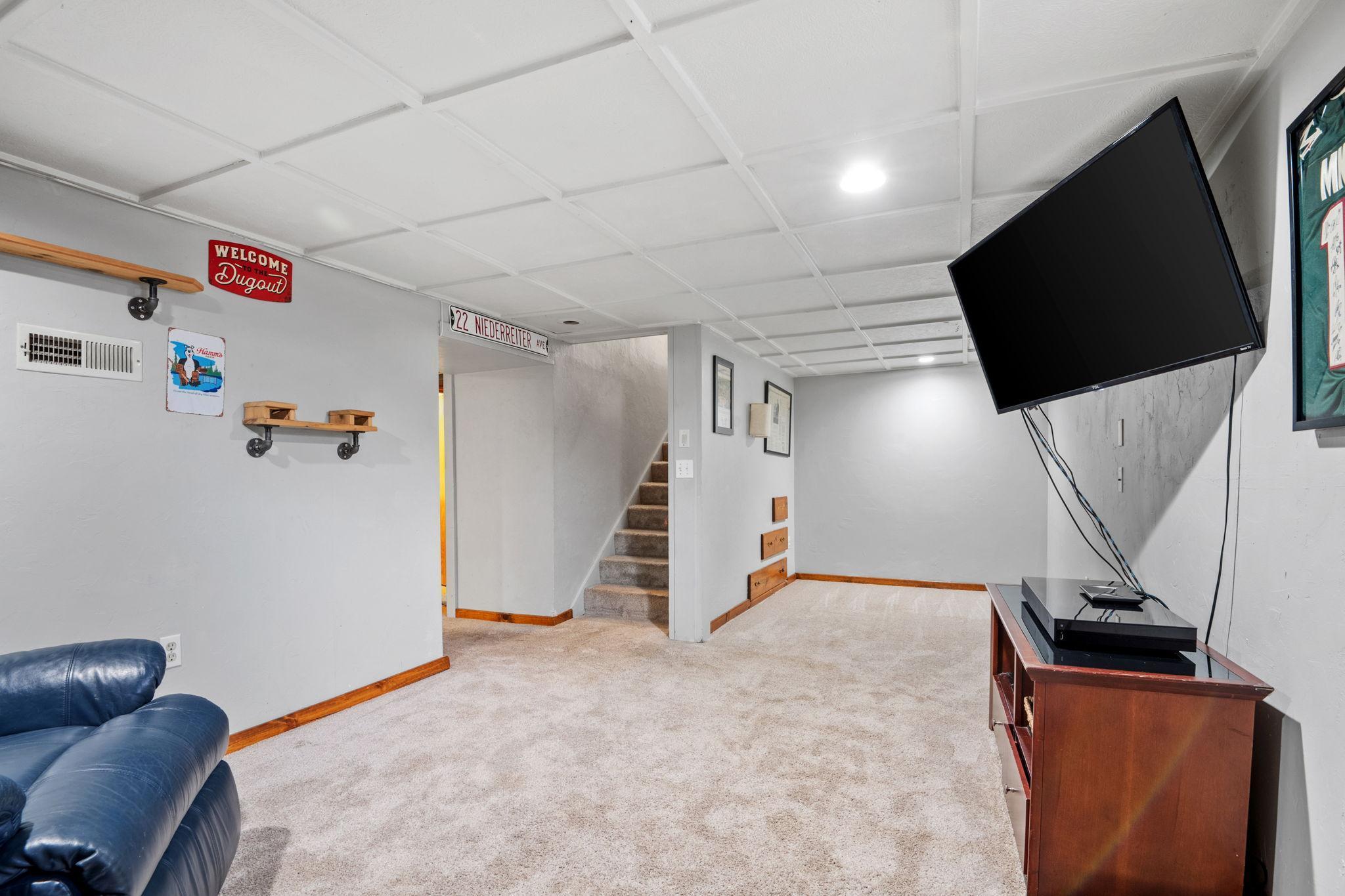 8667 Van Buren Street NE