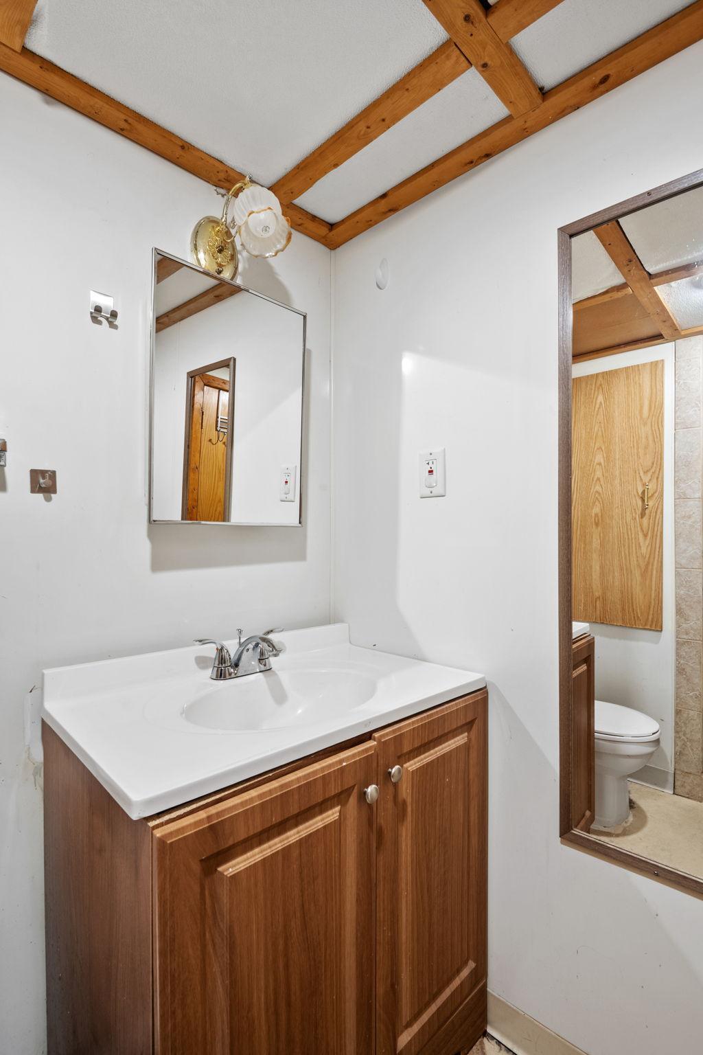 8667 Van Buren Street NE