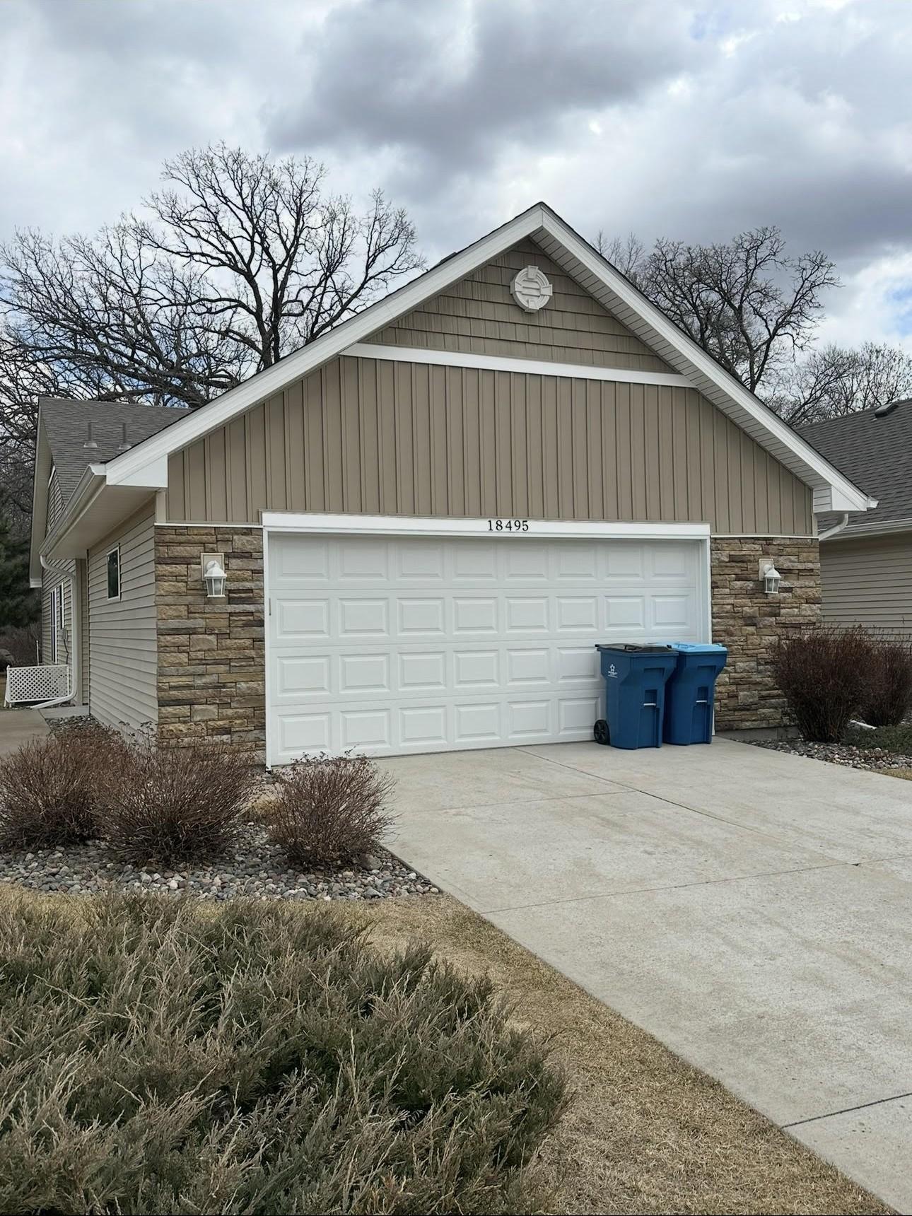 18495 Yankton Street NW