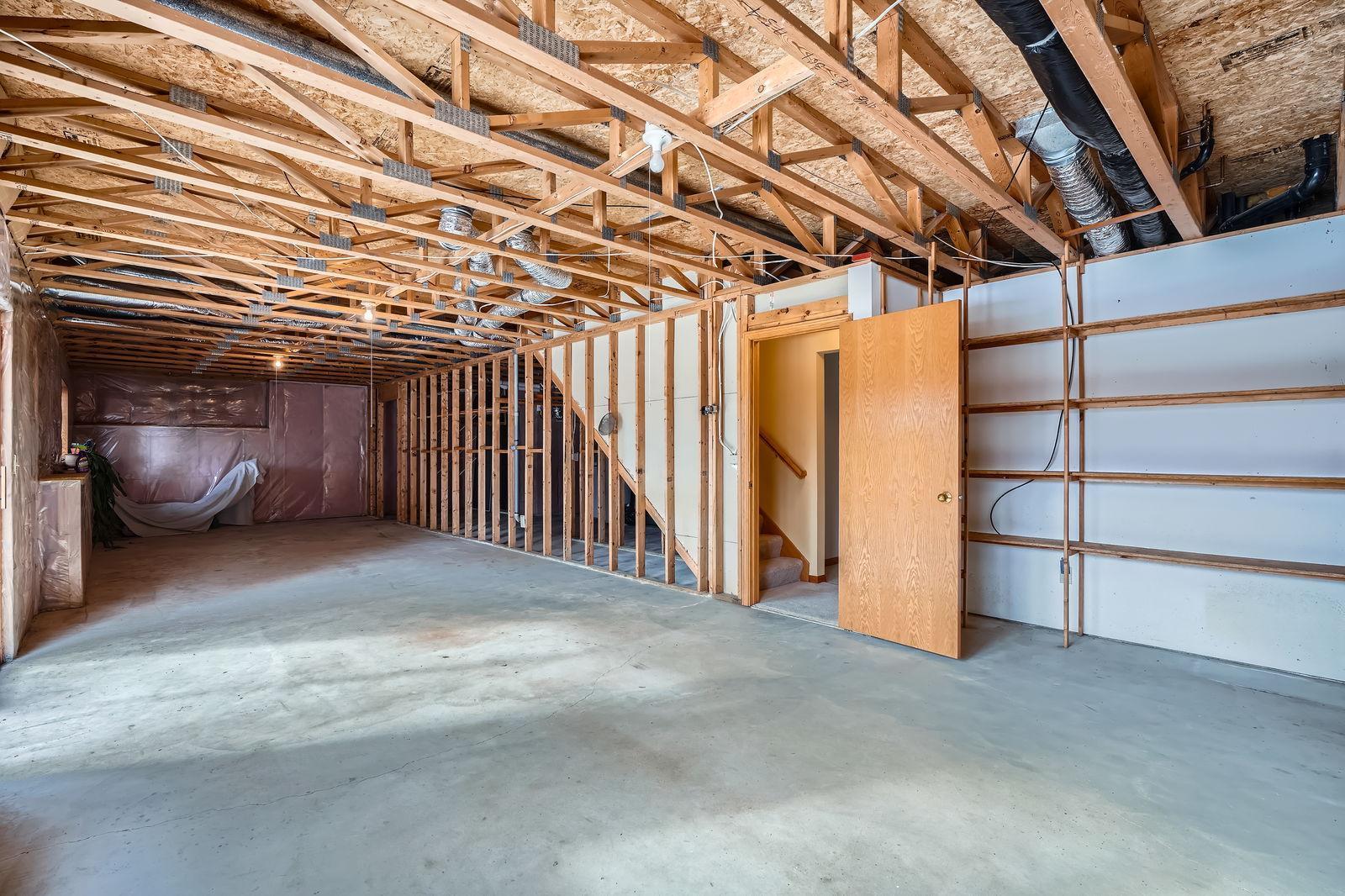 19031 Xavier Street NW