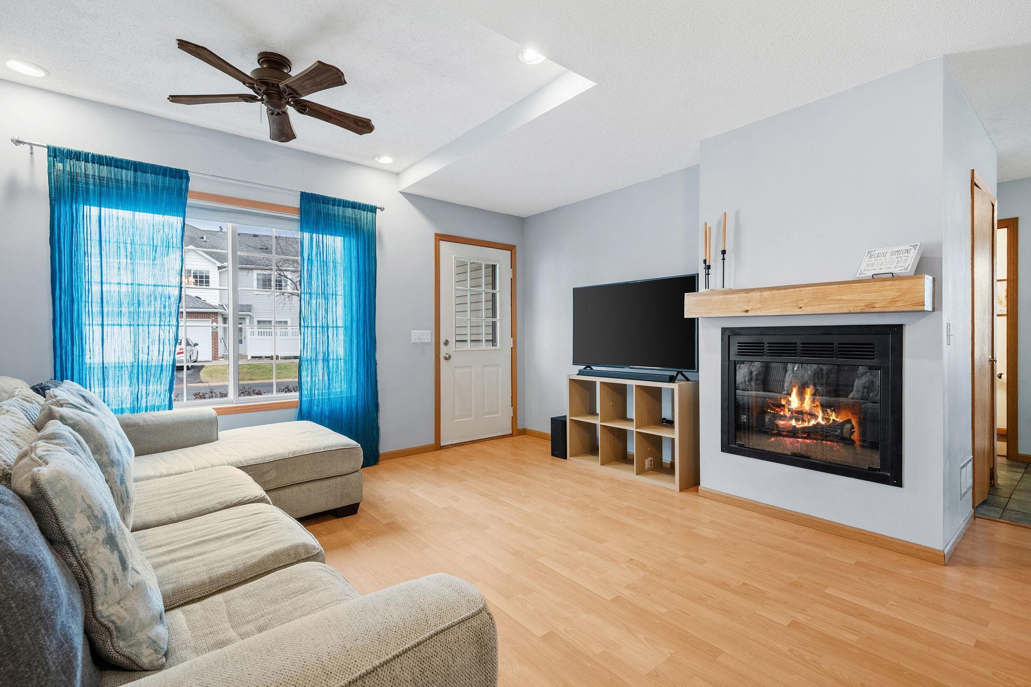 11543 Elmwood Avenue N