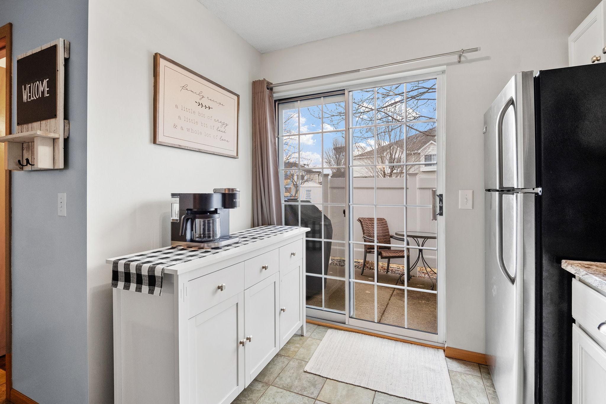 11543 Elmwood Avenue N