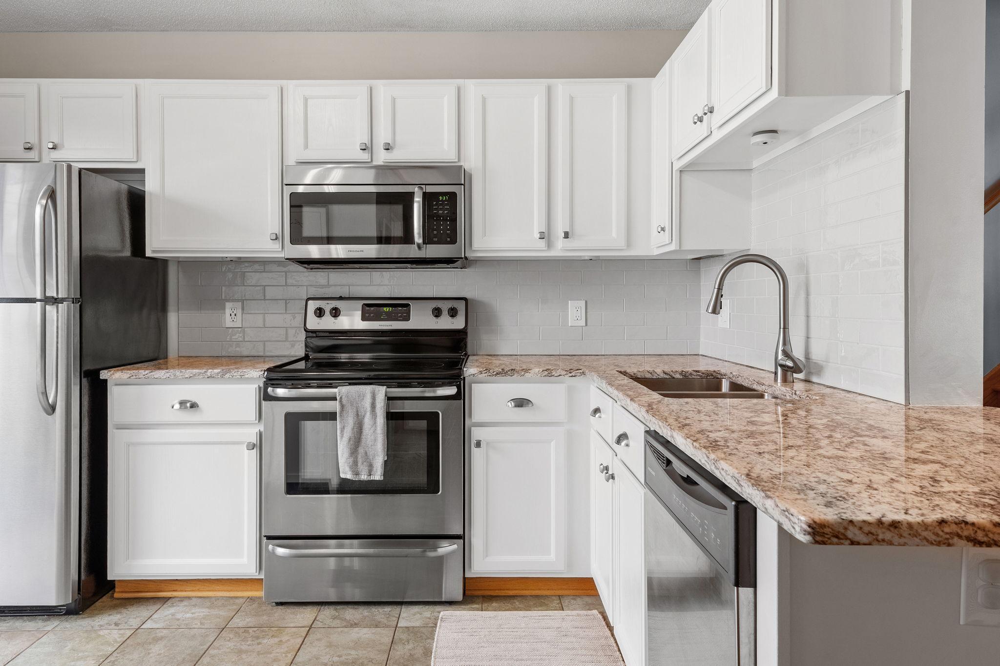 11543 Elmwood Avenue N