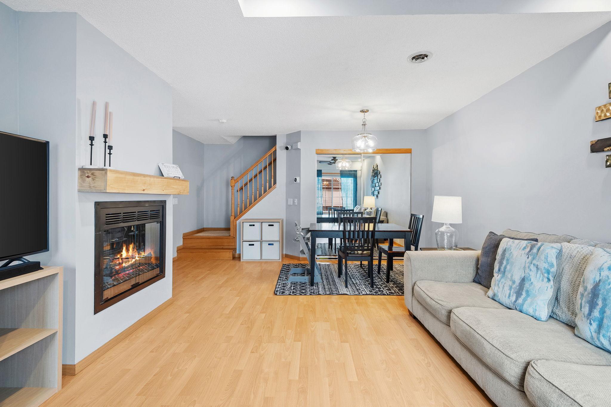 11543 Elmwood Avenue N