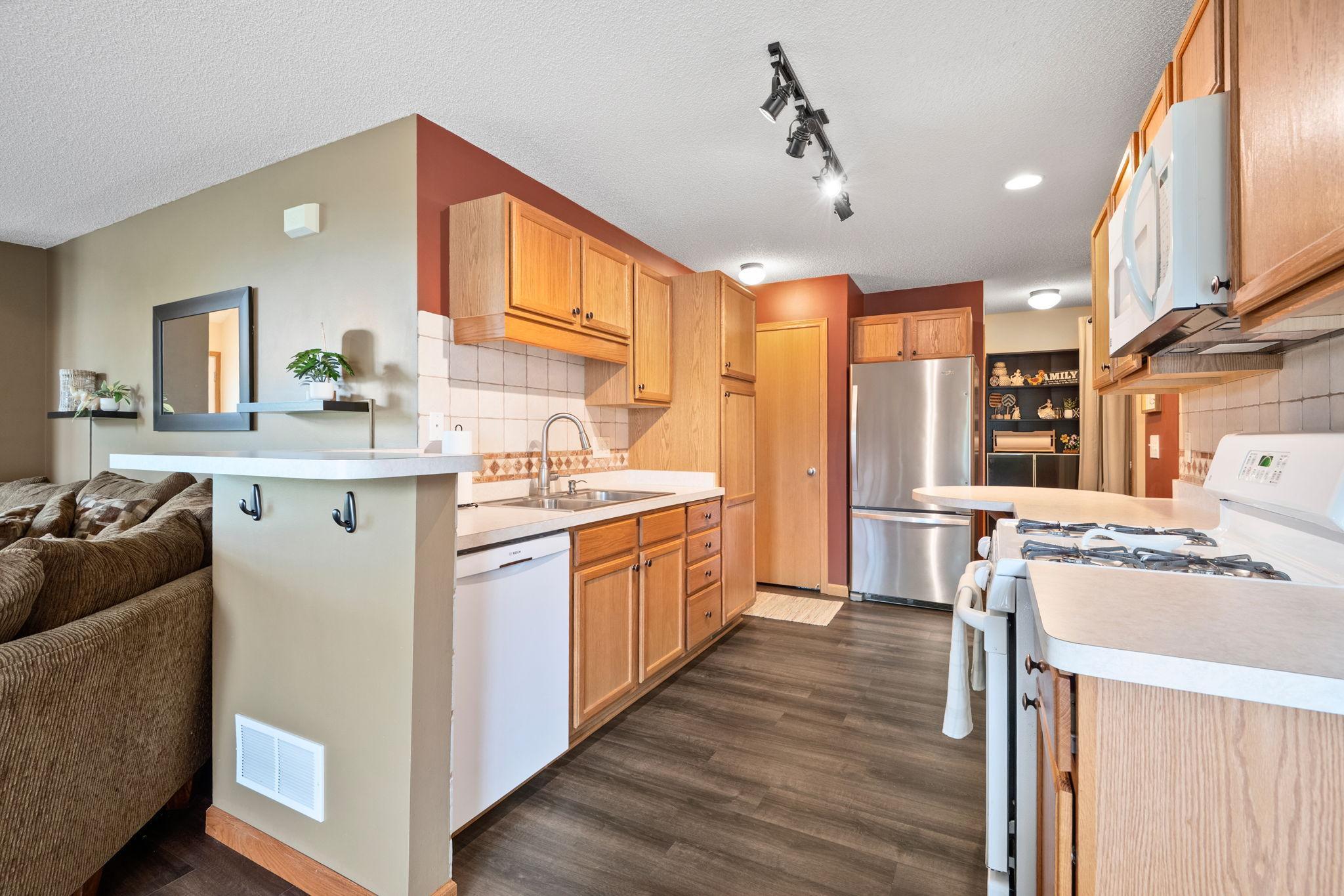 11215 16th Street NE