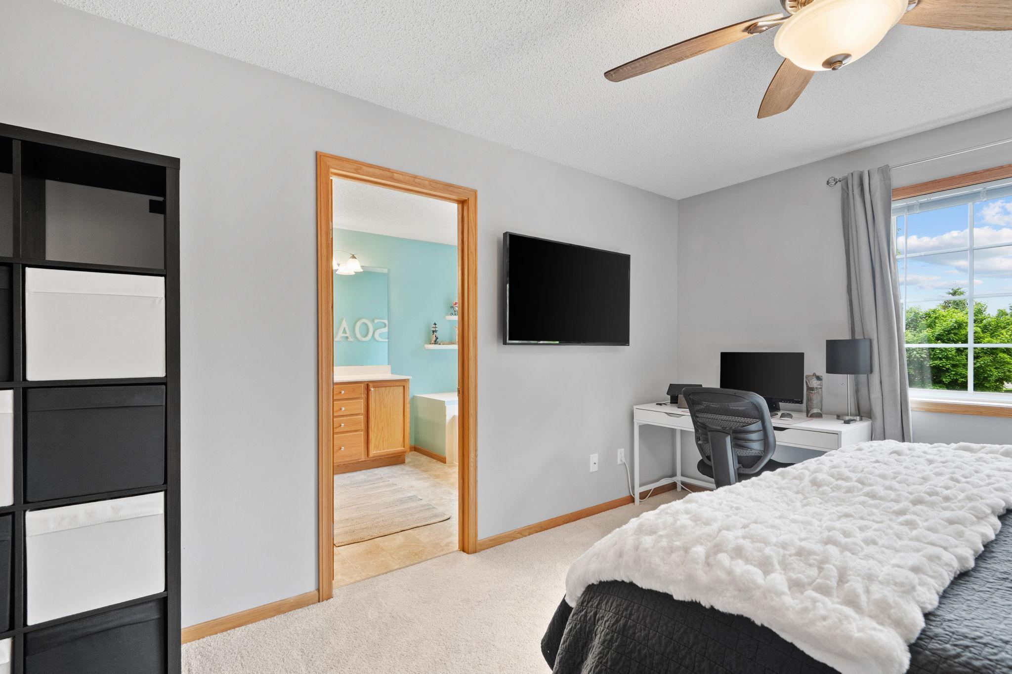 11215 16th Street NE