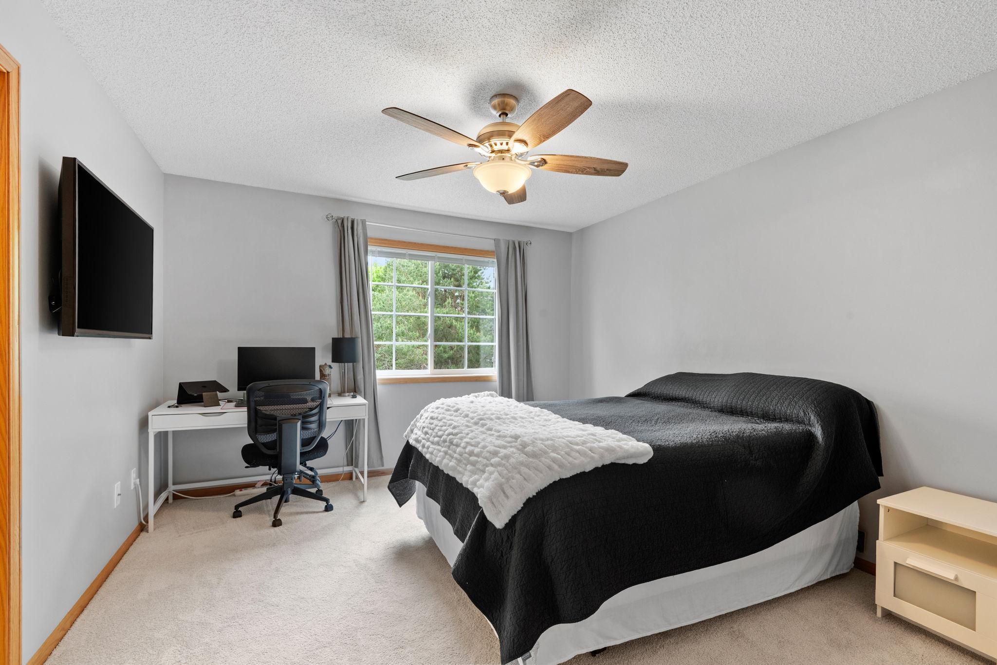 11215 16th Street NE