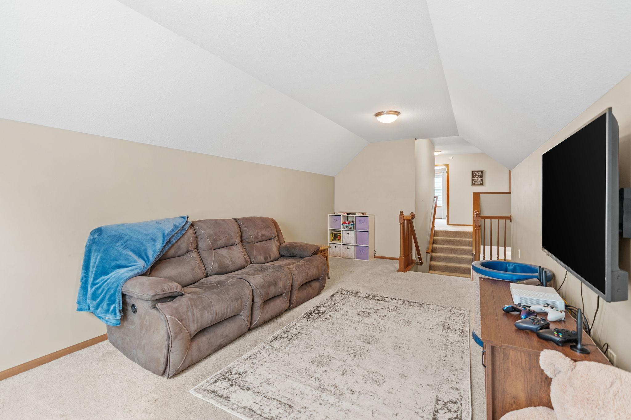 11230 68th Street NE
