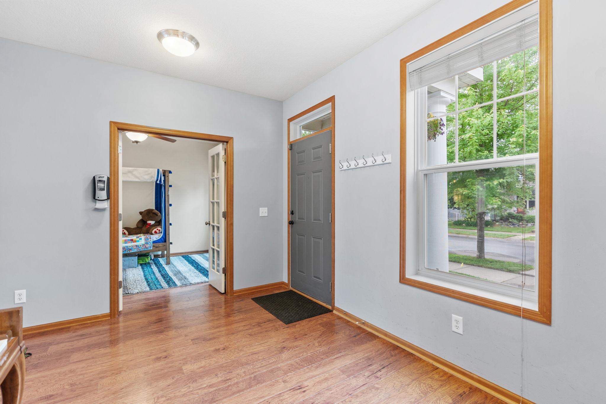 11230 68th Street NE