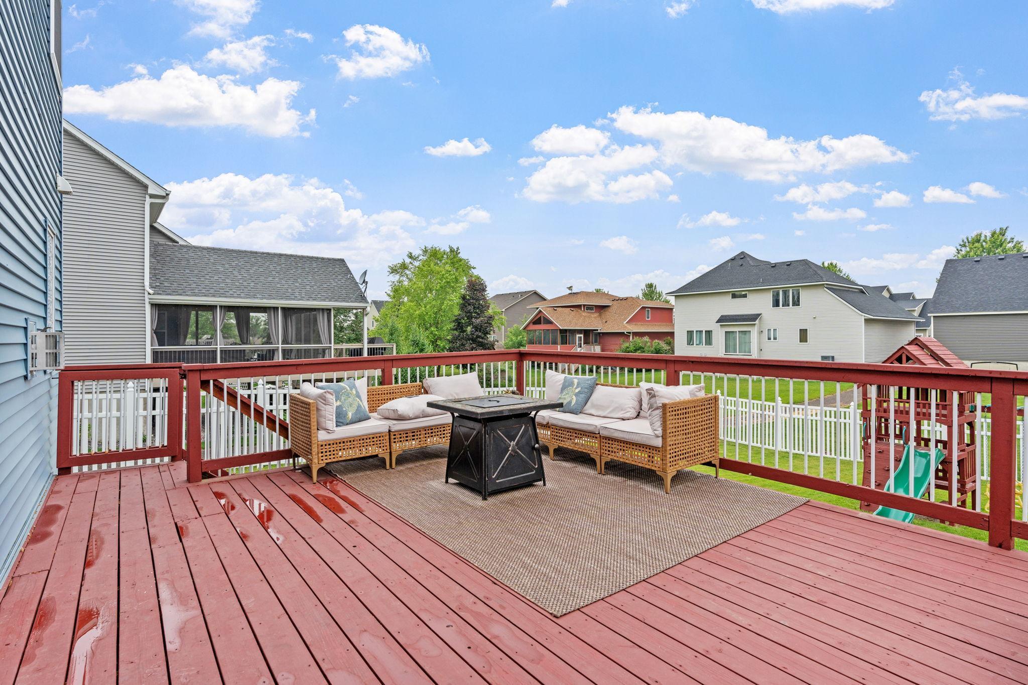 11230 68th Street NE