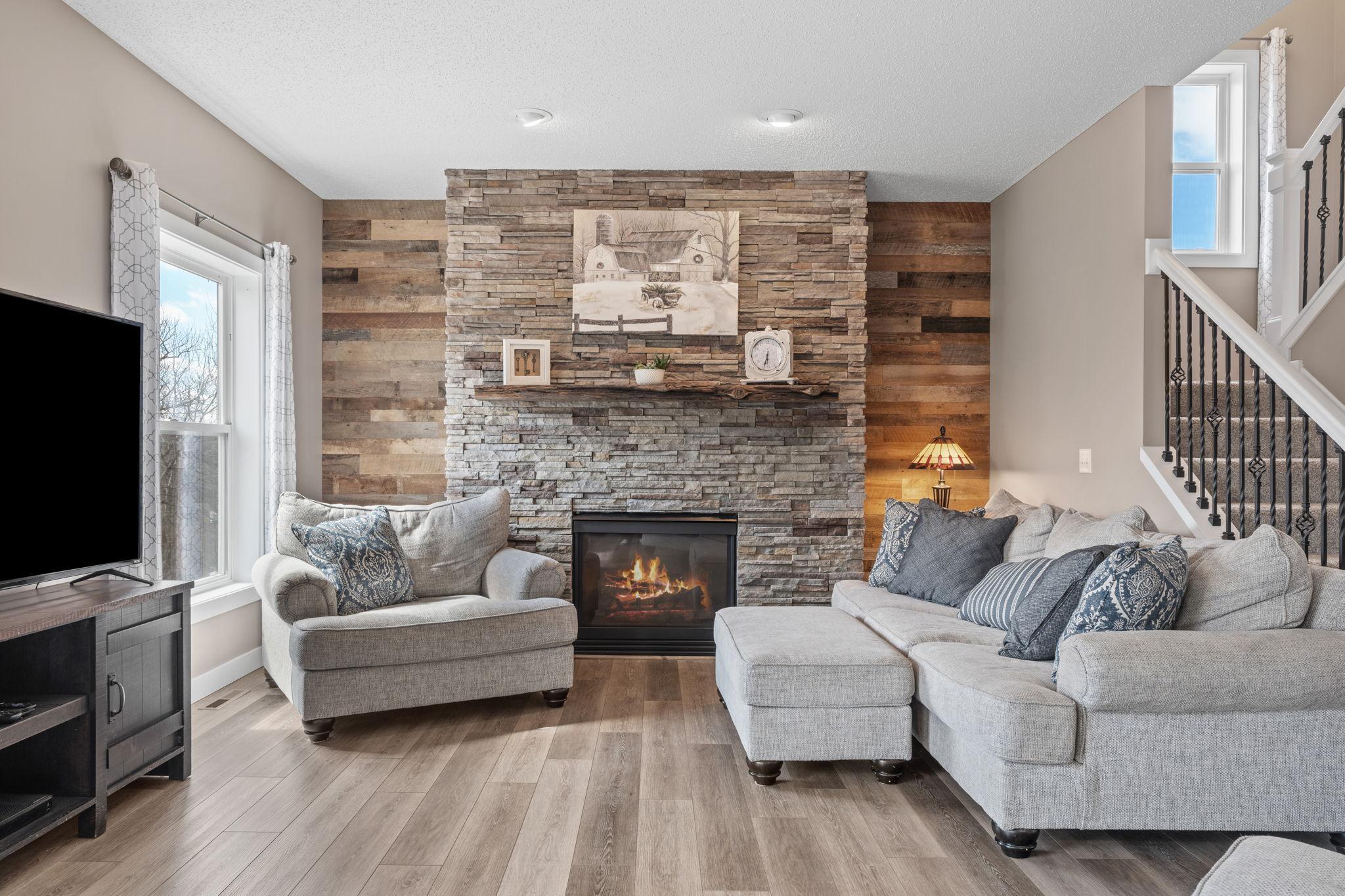 10862 187th Avenue NW