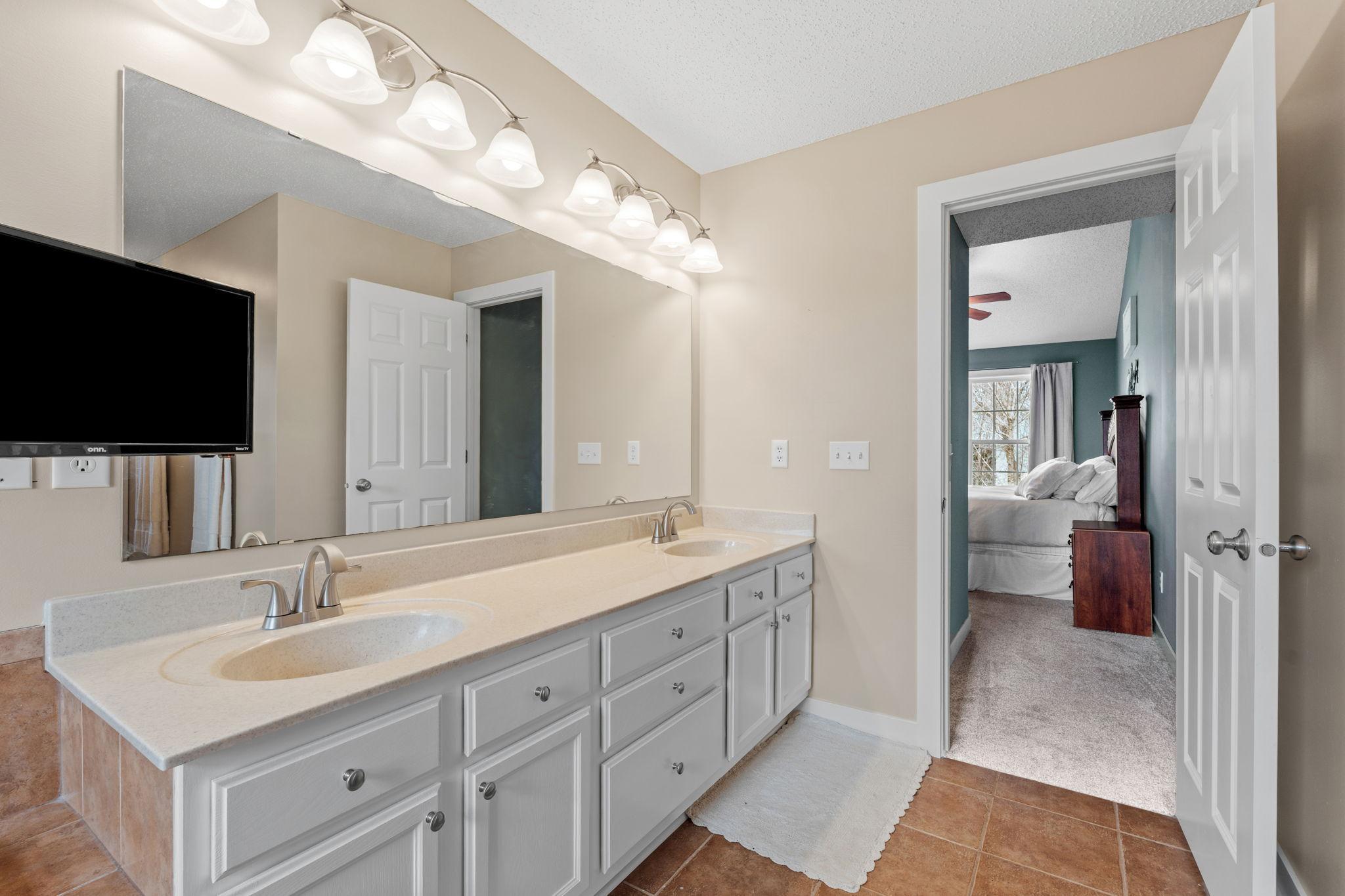 10862 187th Avenue NW