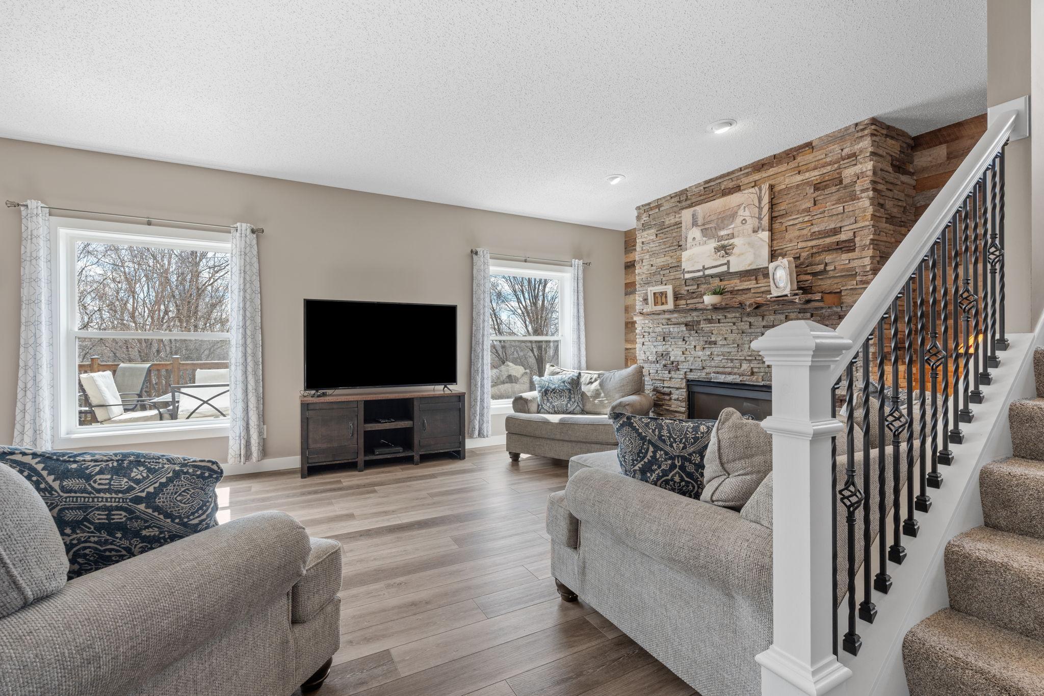 10862 187th Avenue NW