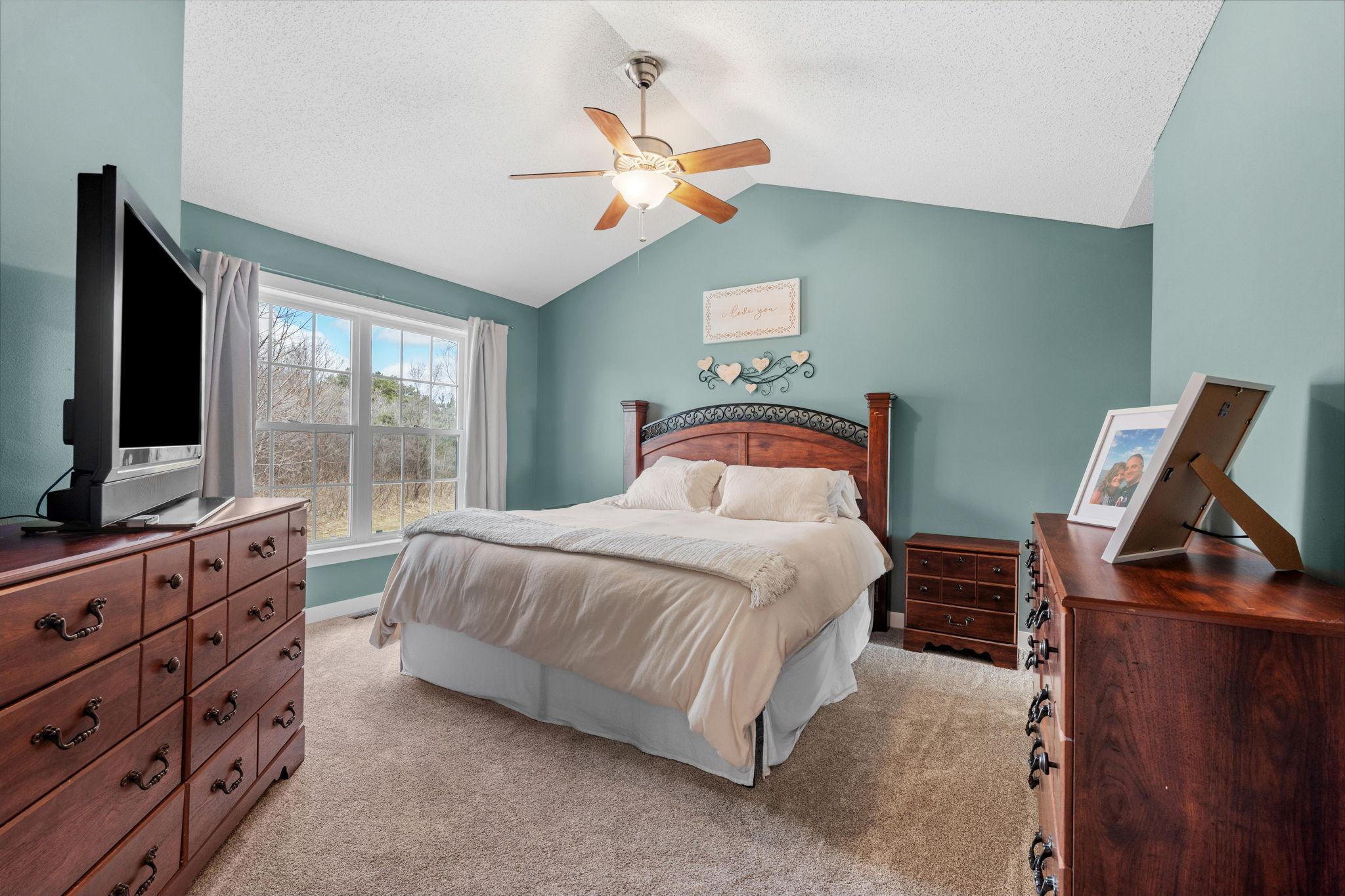 10862 187th Avenue NW