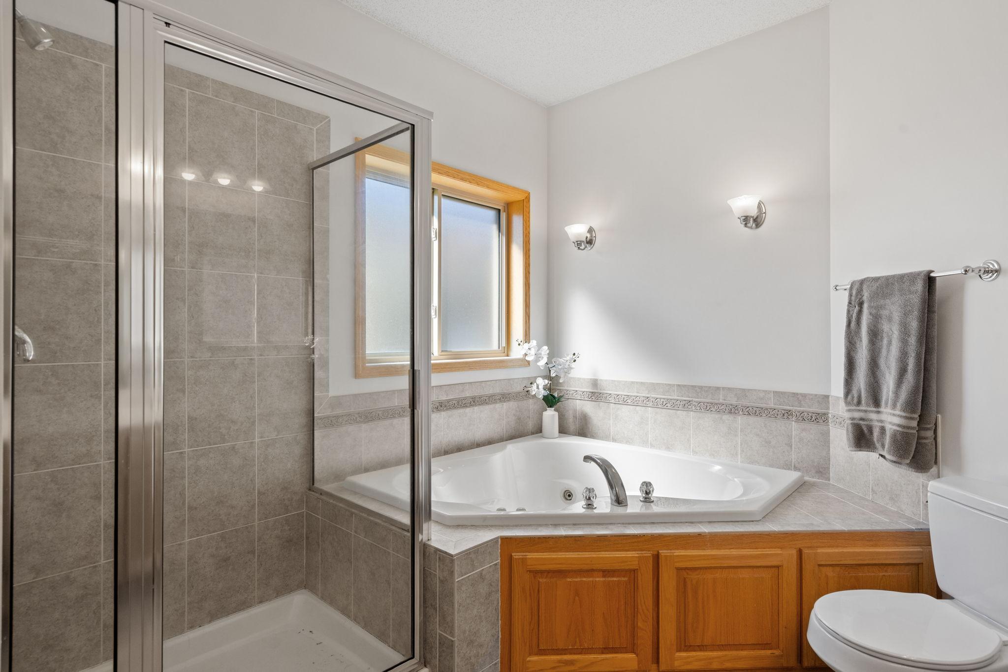 13033 Yellow Pine Street NW