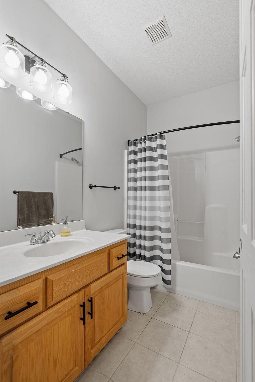 13033 Yellow Pine Street NW