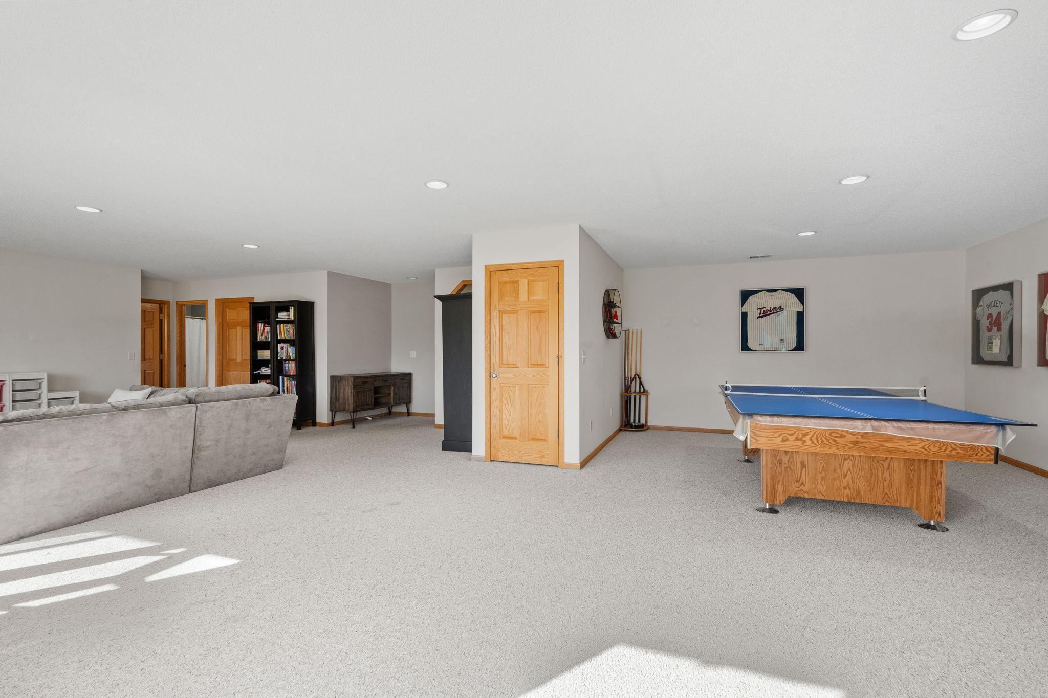 13033 Yellow Pine Street NW