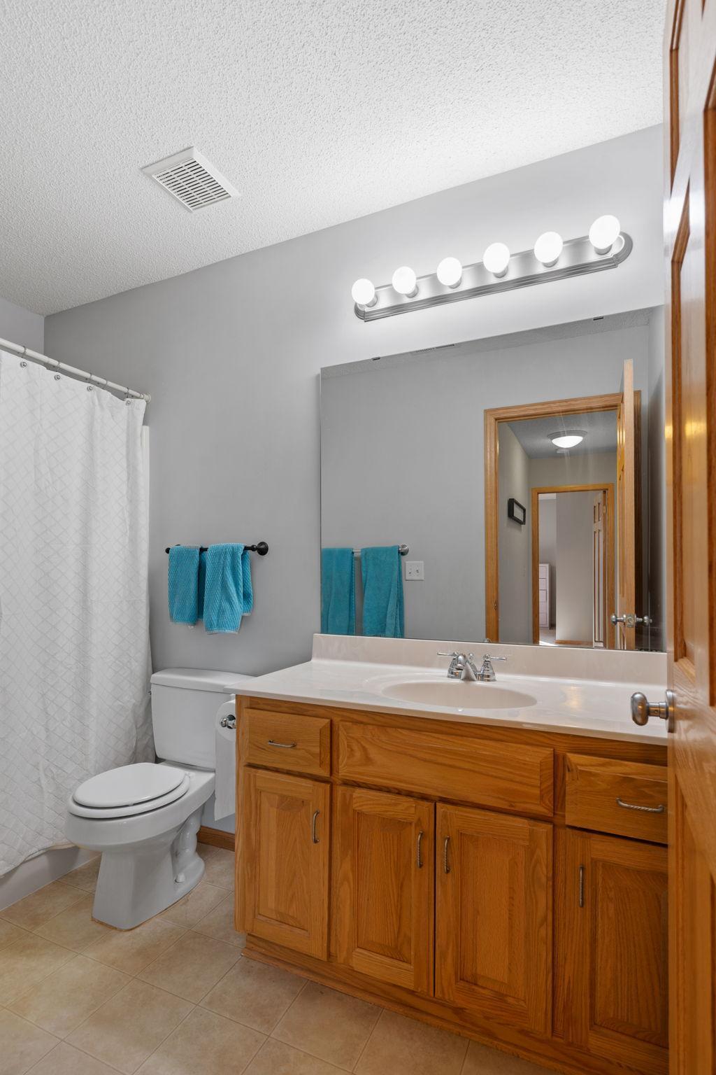 13033 Yellow Pine Street NW