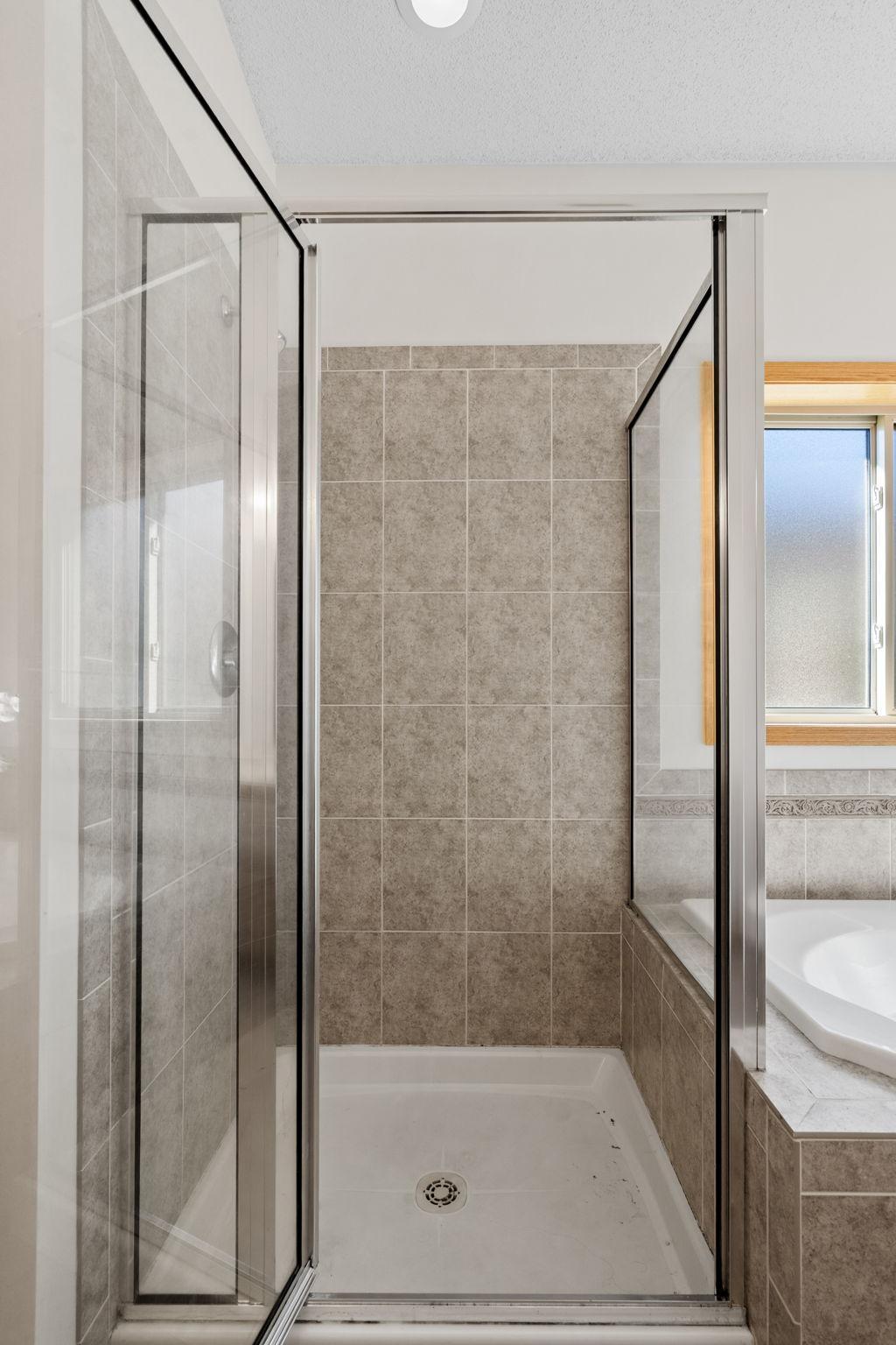 13033 Yellow Pine Street NW